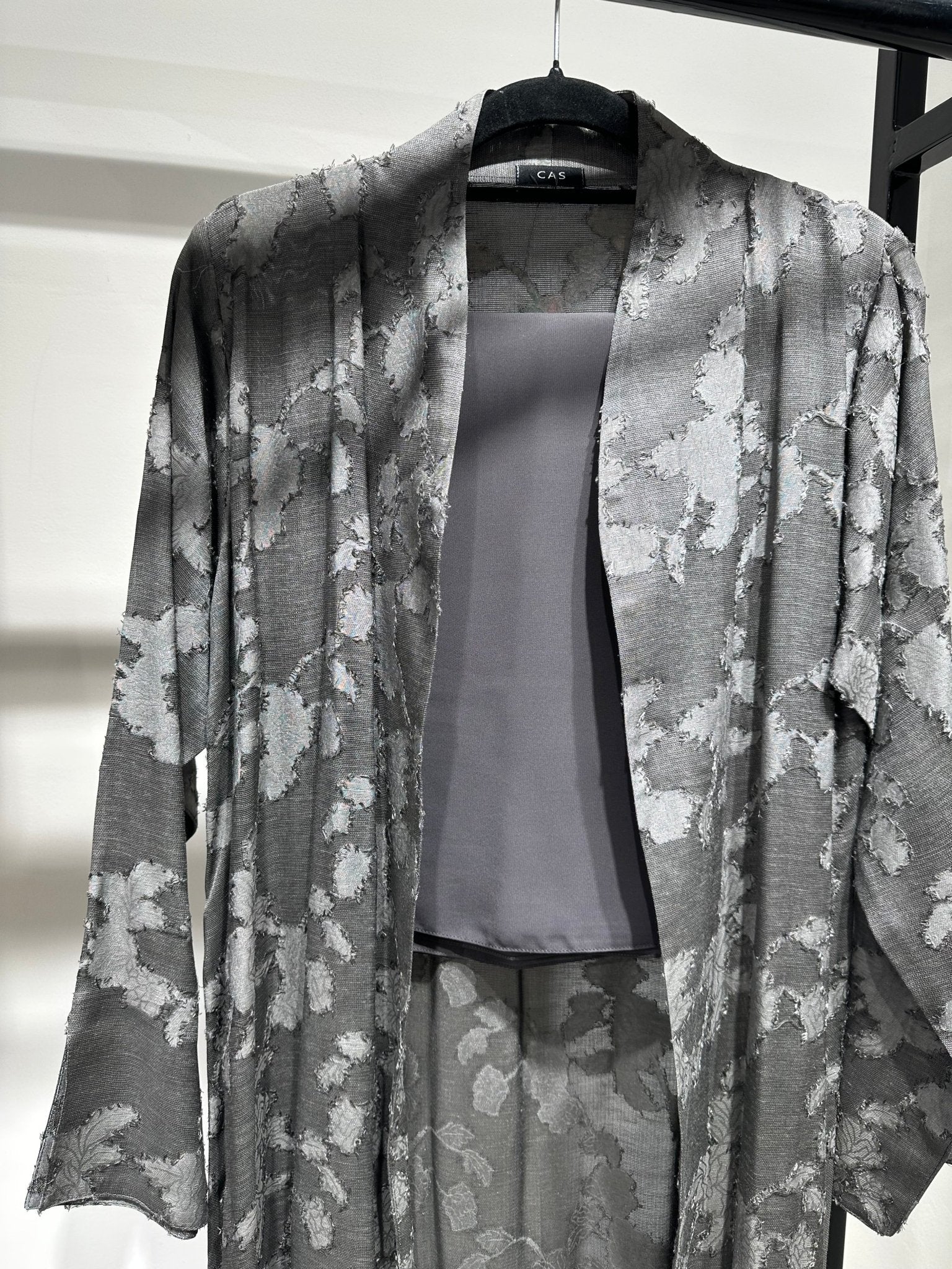 C 1363 - 02 Grey Printed Abaya