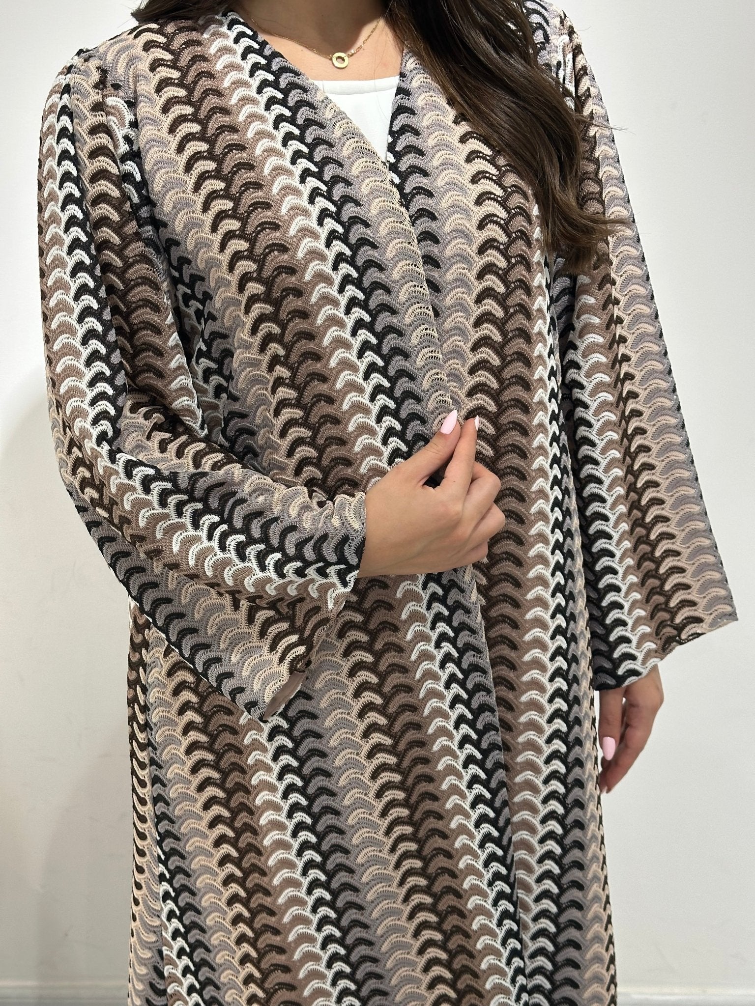 C 1377 Brown Wave Abaya