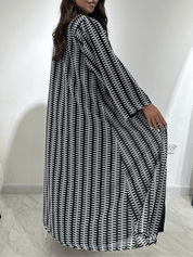 C 1378 Black Wave Abaya