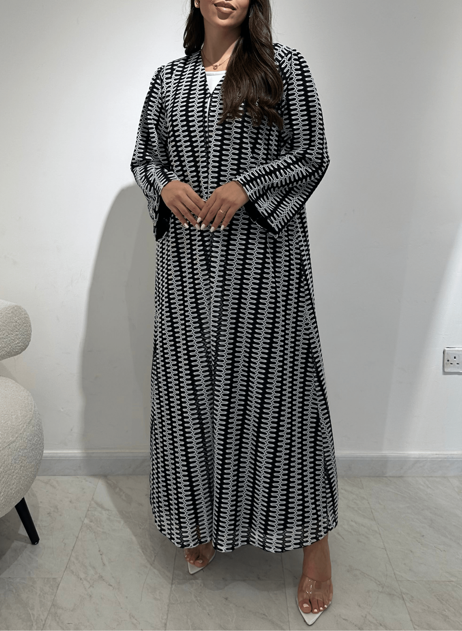 C 1378 Black Wave Abaya