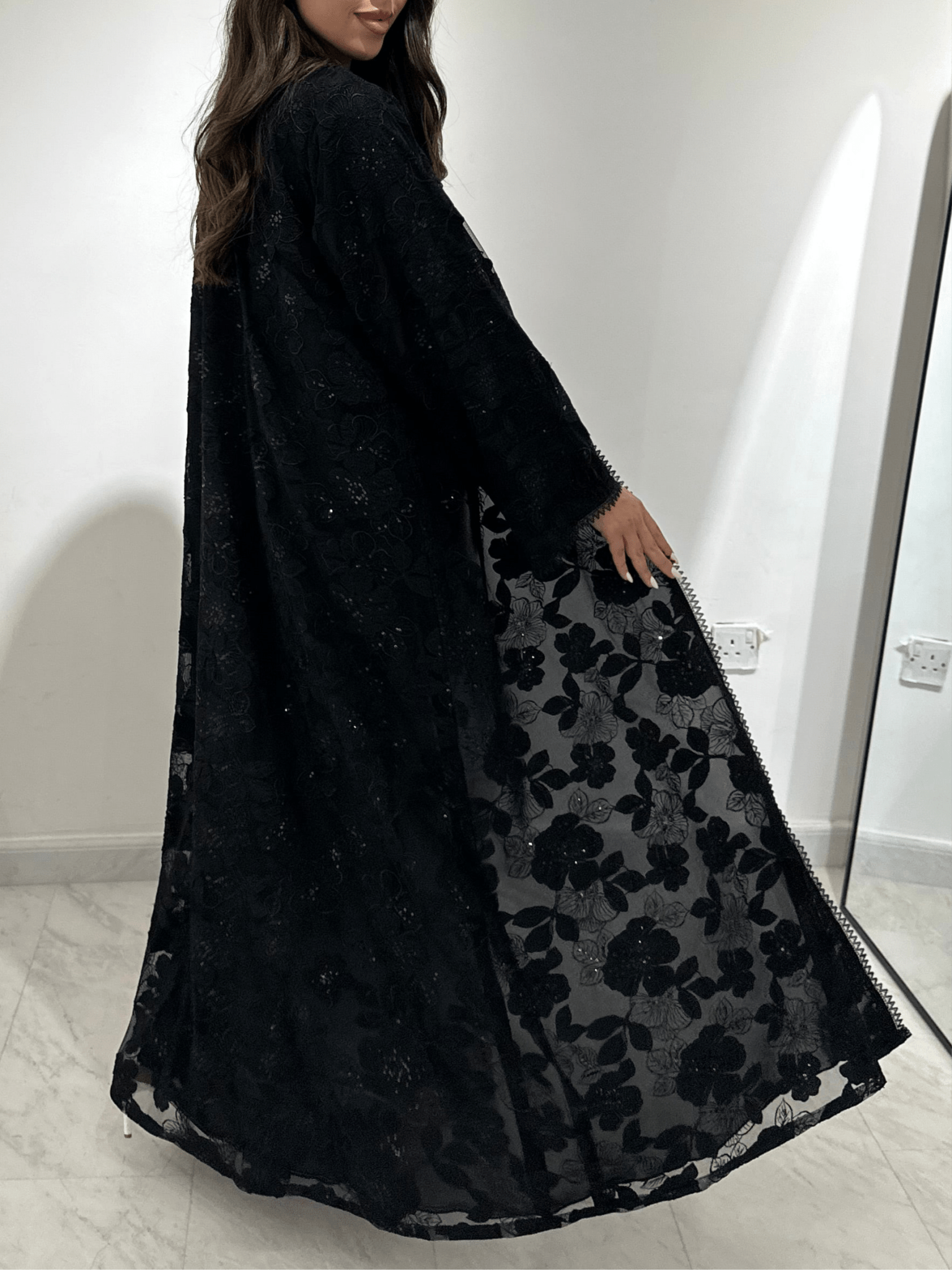 C 1380 Black Dantel Abaya