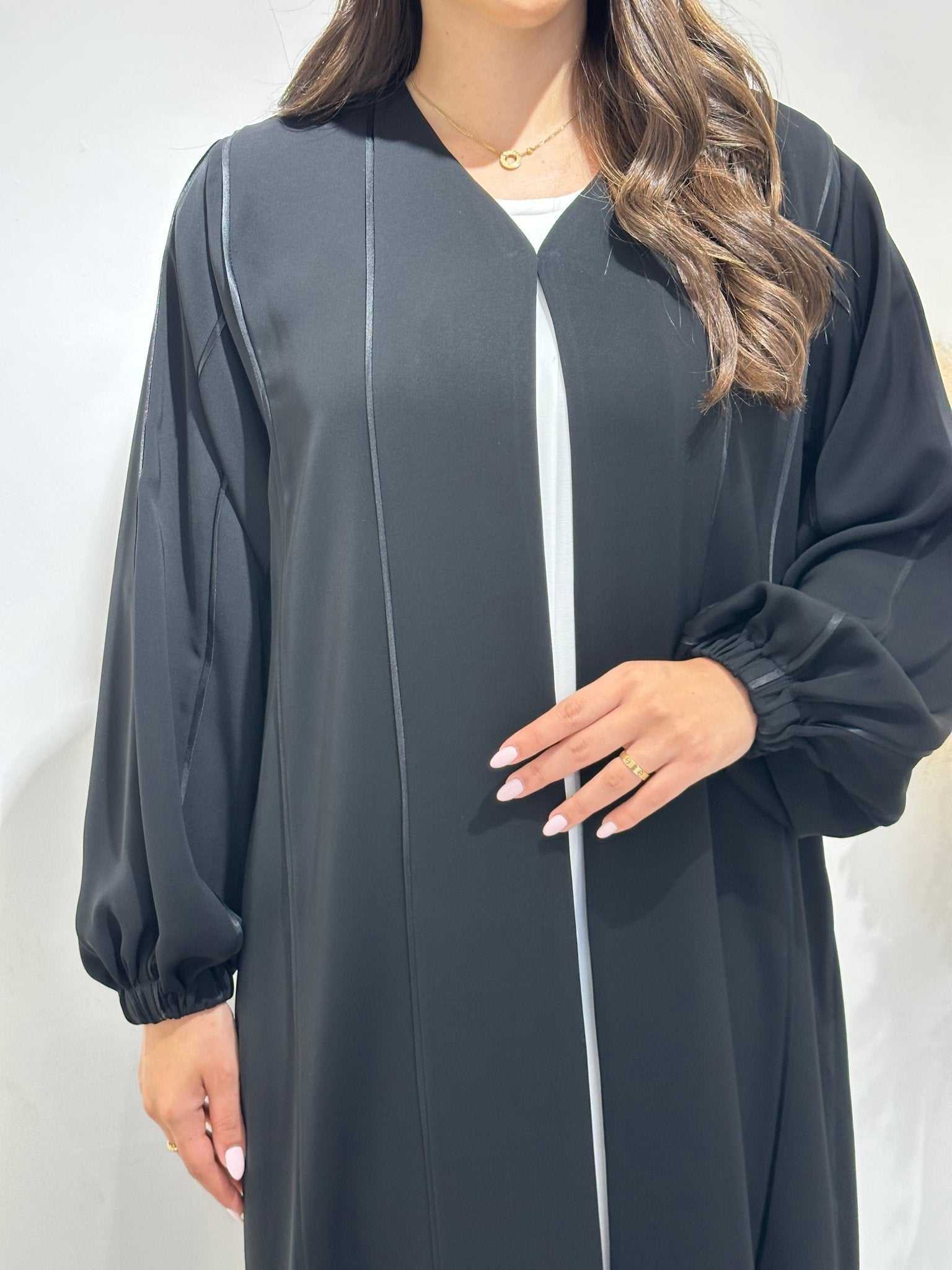 C 1387 Striped Black Abaya