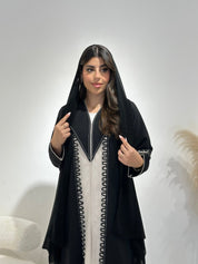C 1391 Black Abaya