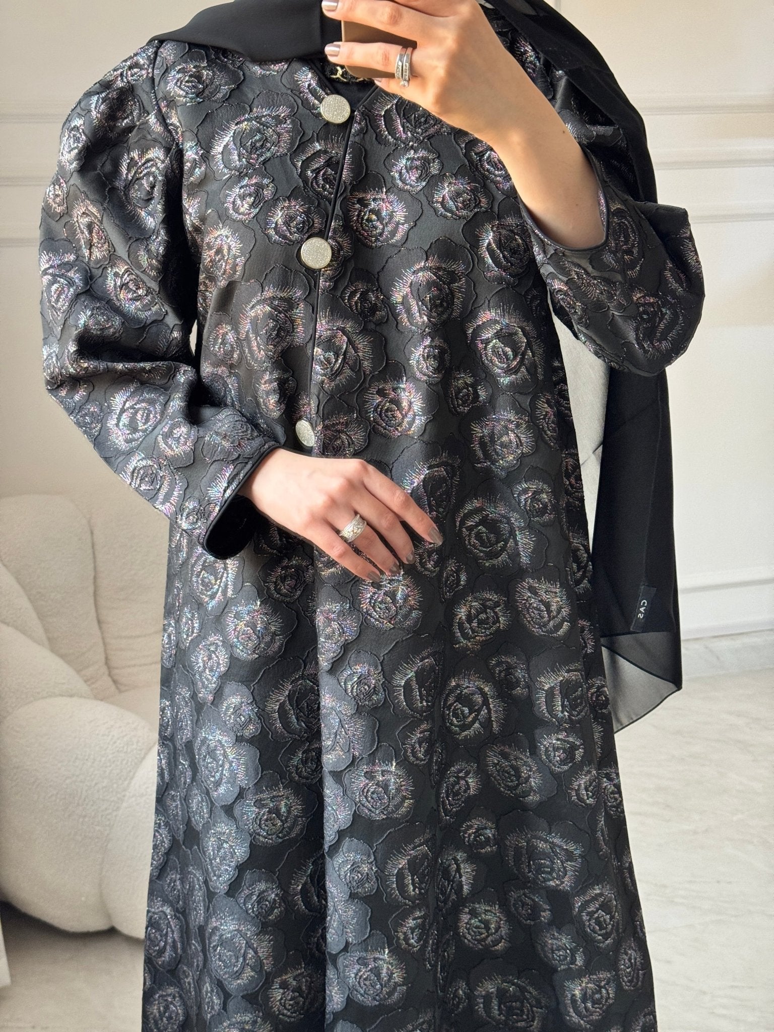 C 1465 Black Roses Abaya