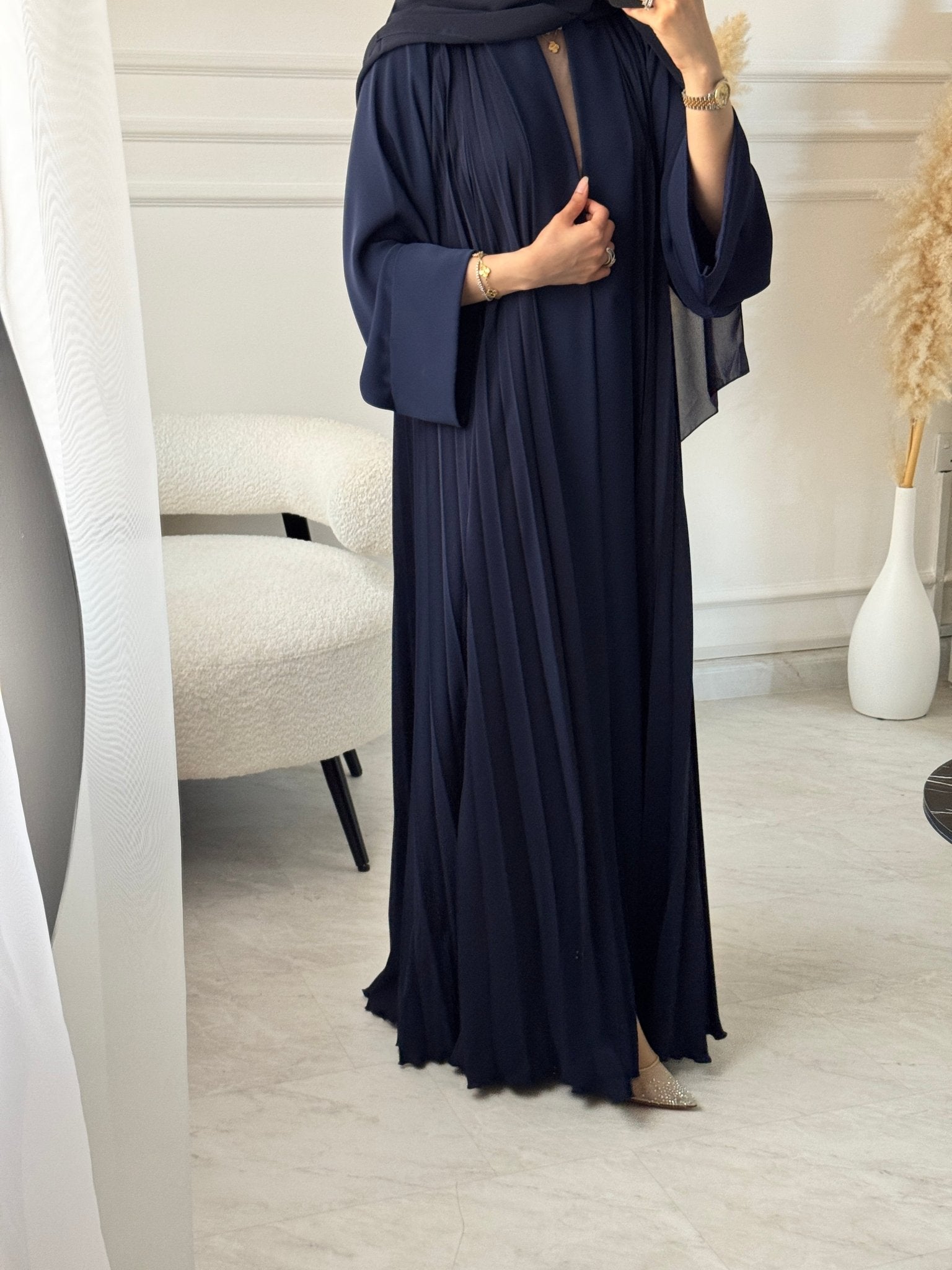 C 1517 - 03 Navy Premium Nada Pleated Abaya