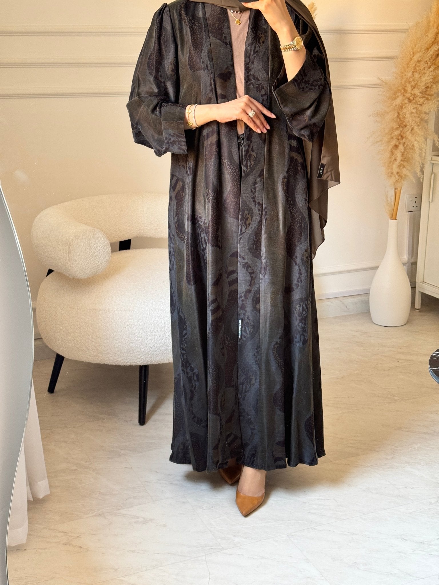 C 1518 - 05 Sepia Grey Abaya