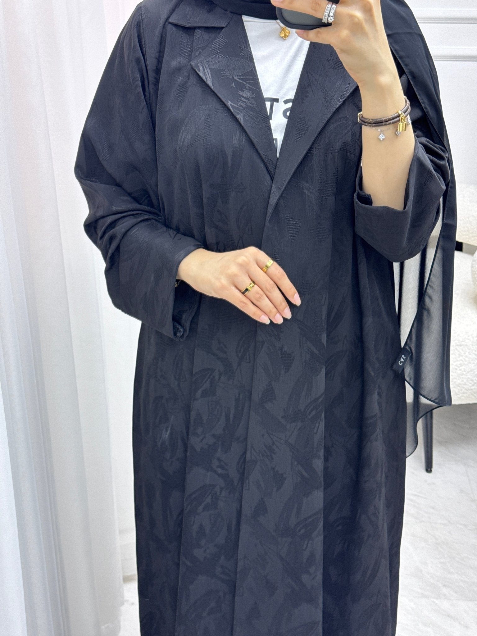 C 1535 Black Patterned Abaya