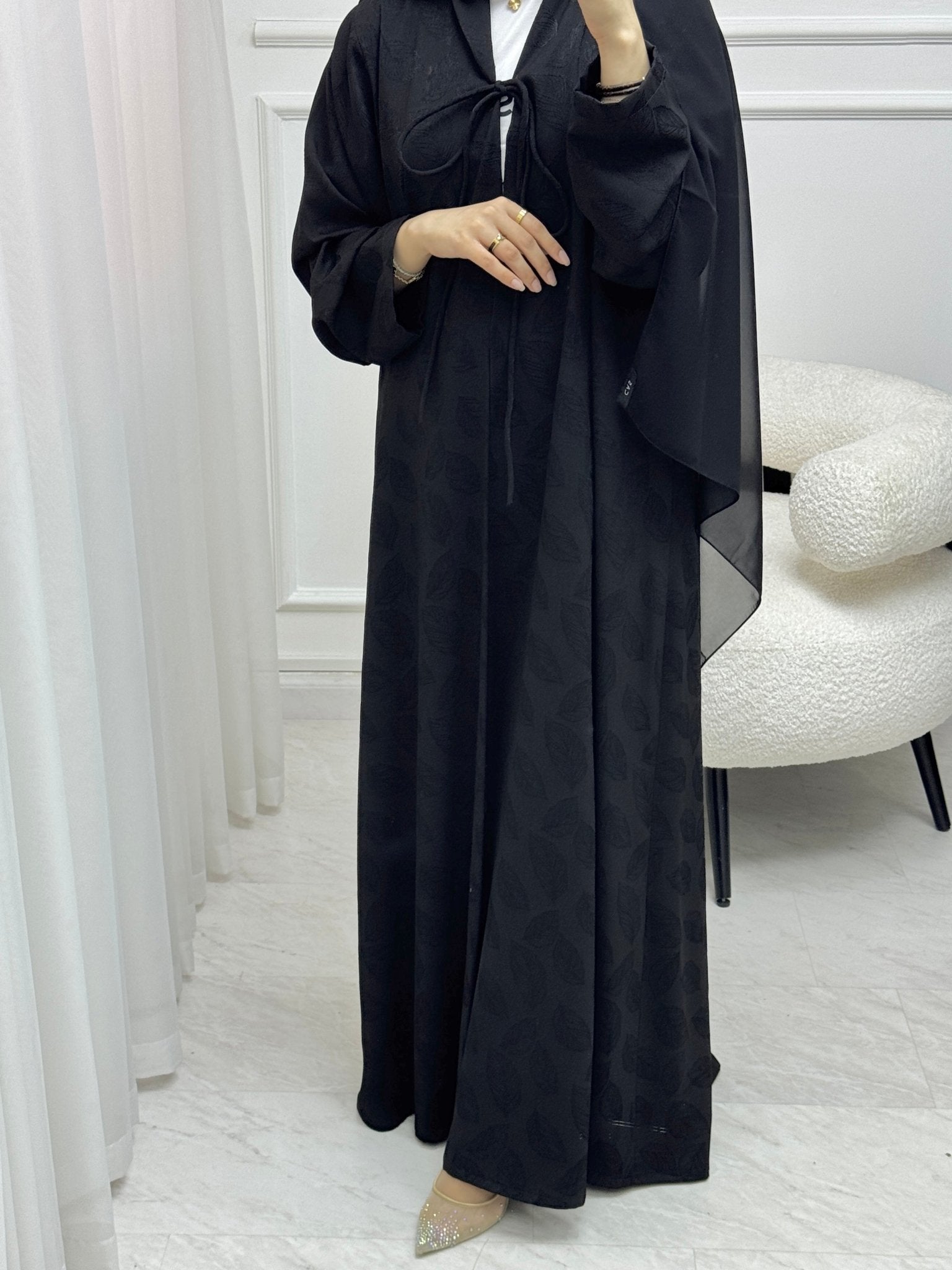 C 1536 Black Leaves Abaya