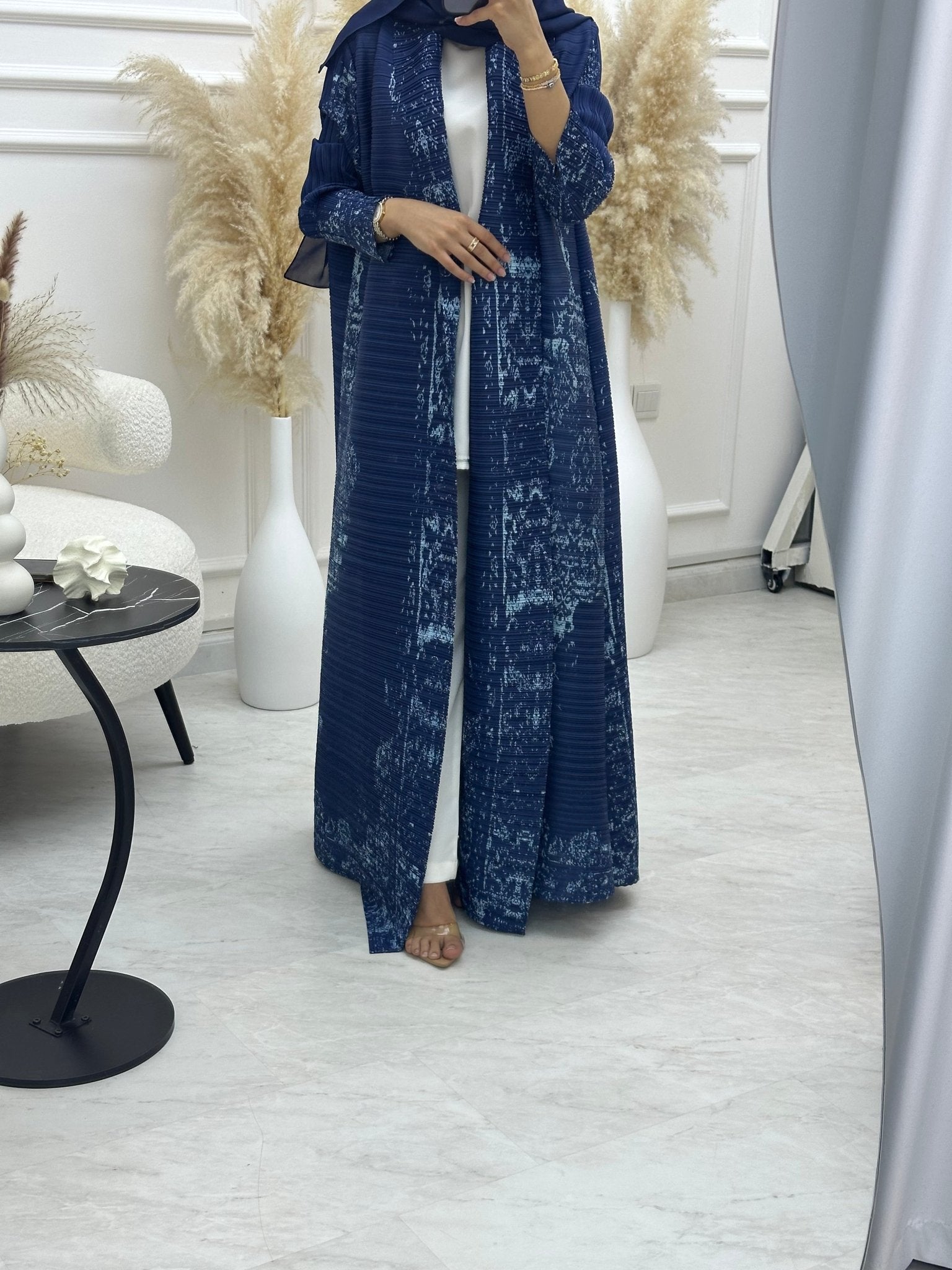 C RTW 01 Navy Blue Pleated Print Abaya
