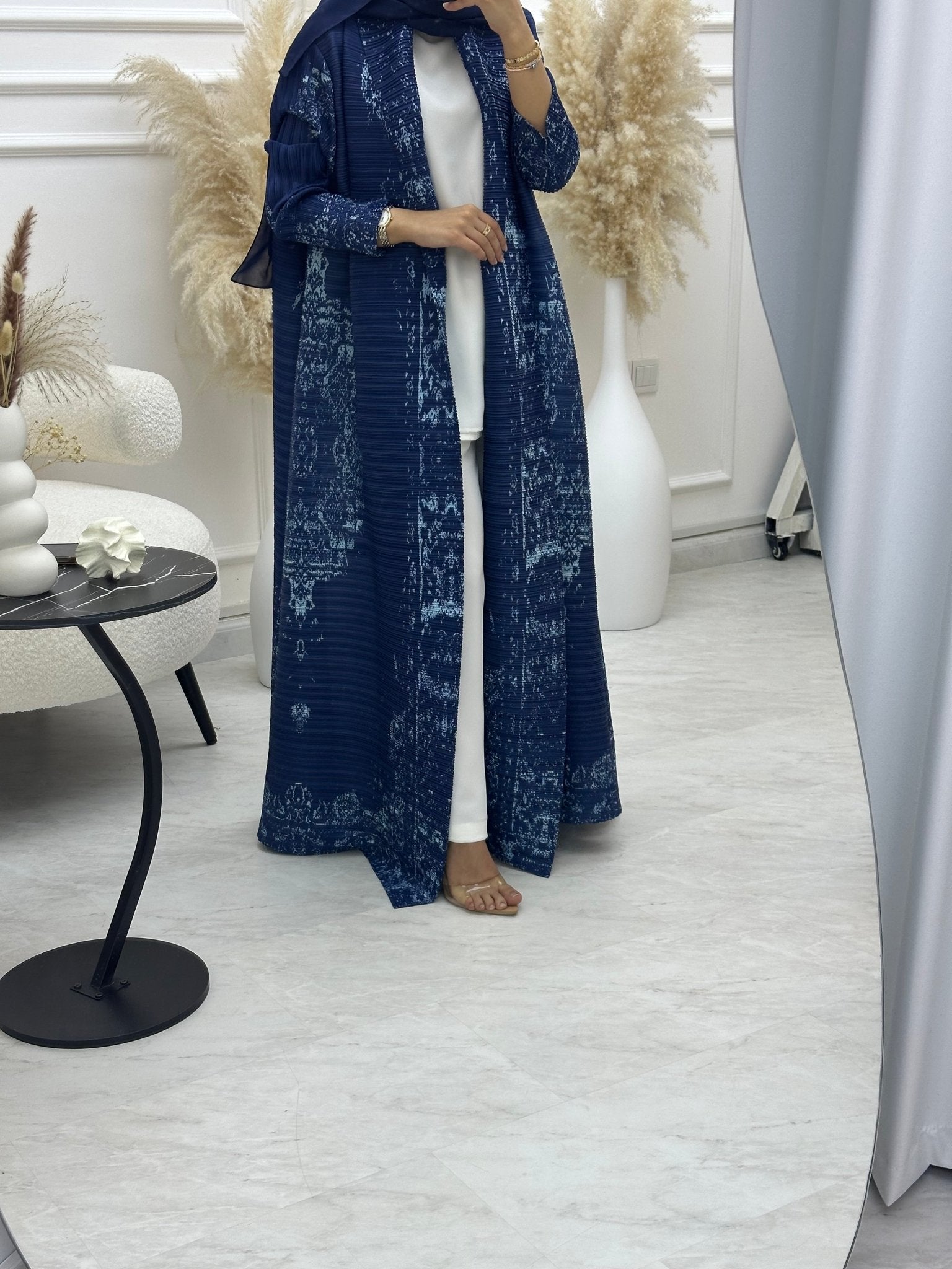 C RTW 01 Navy Blue Pleated Print Abaya