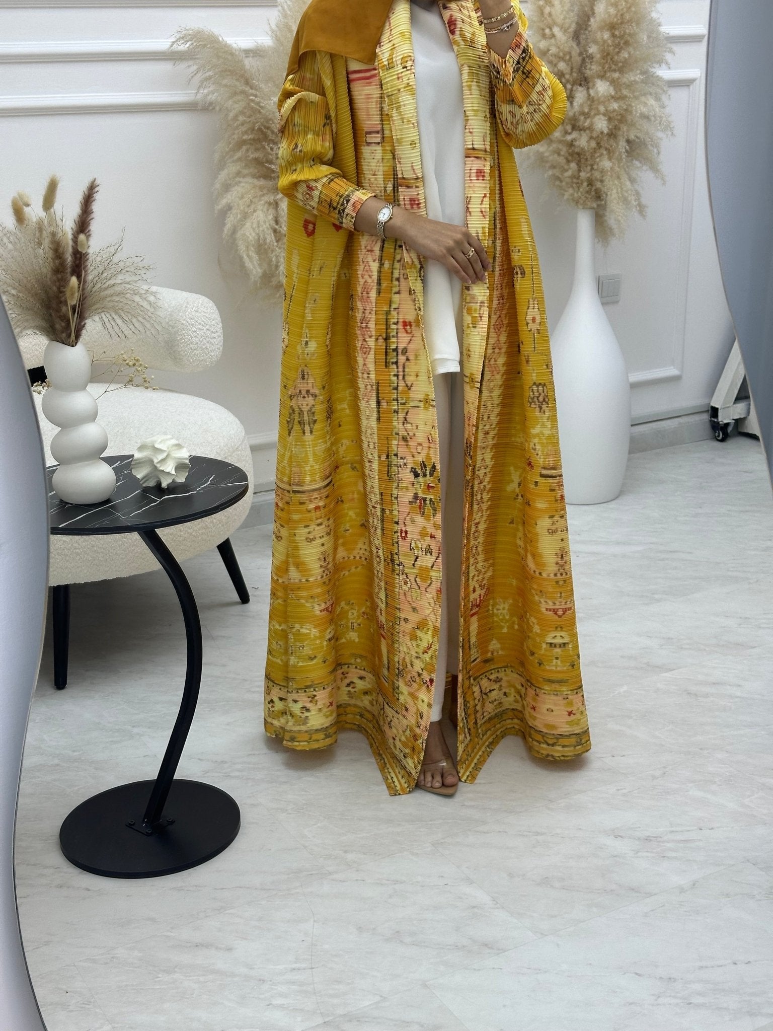 C RTW 05 Yellow Pleated Print Abaya