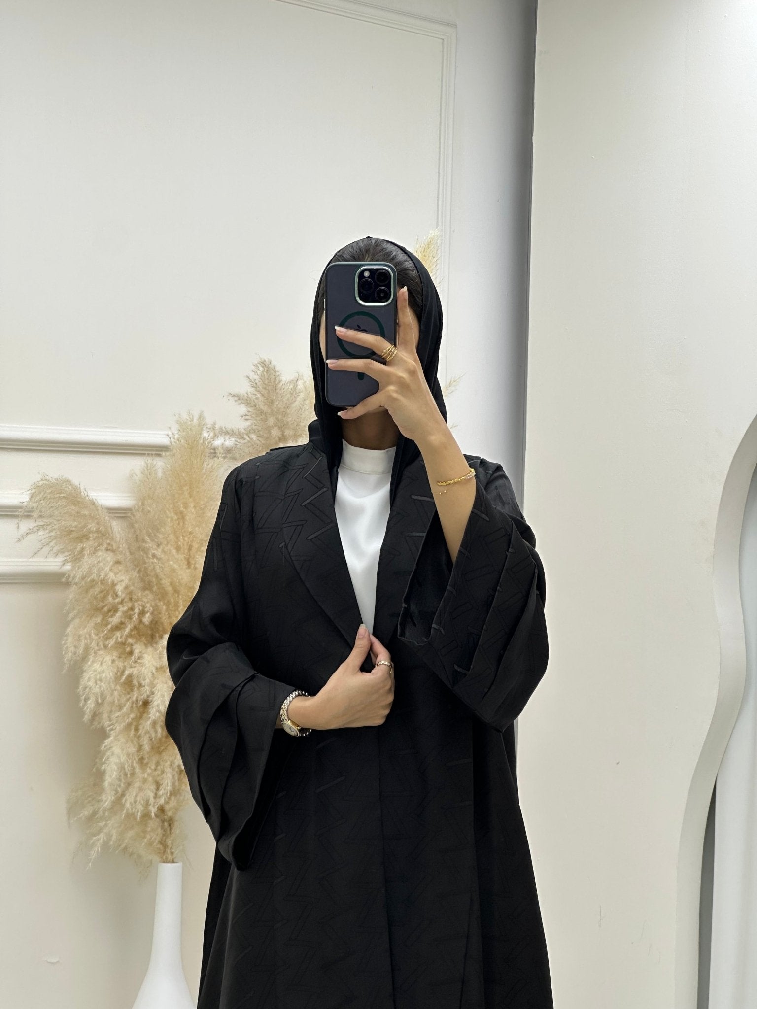 C RTW 0640 Black Abaya