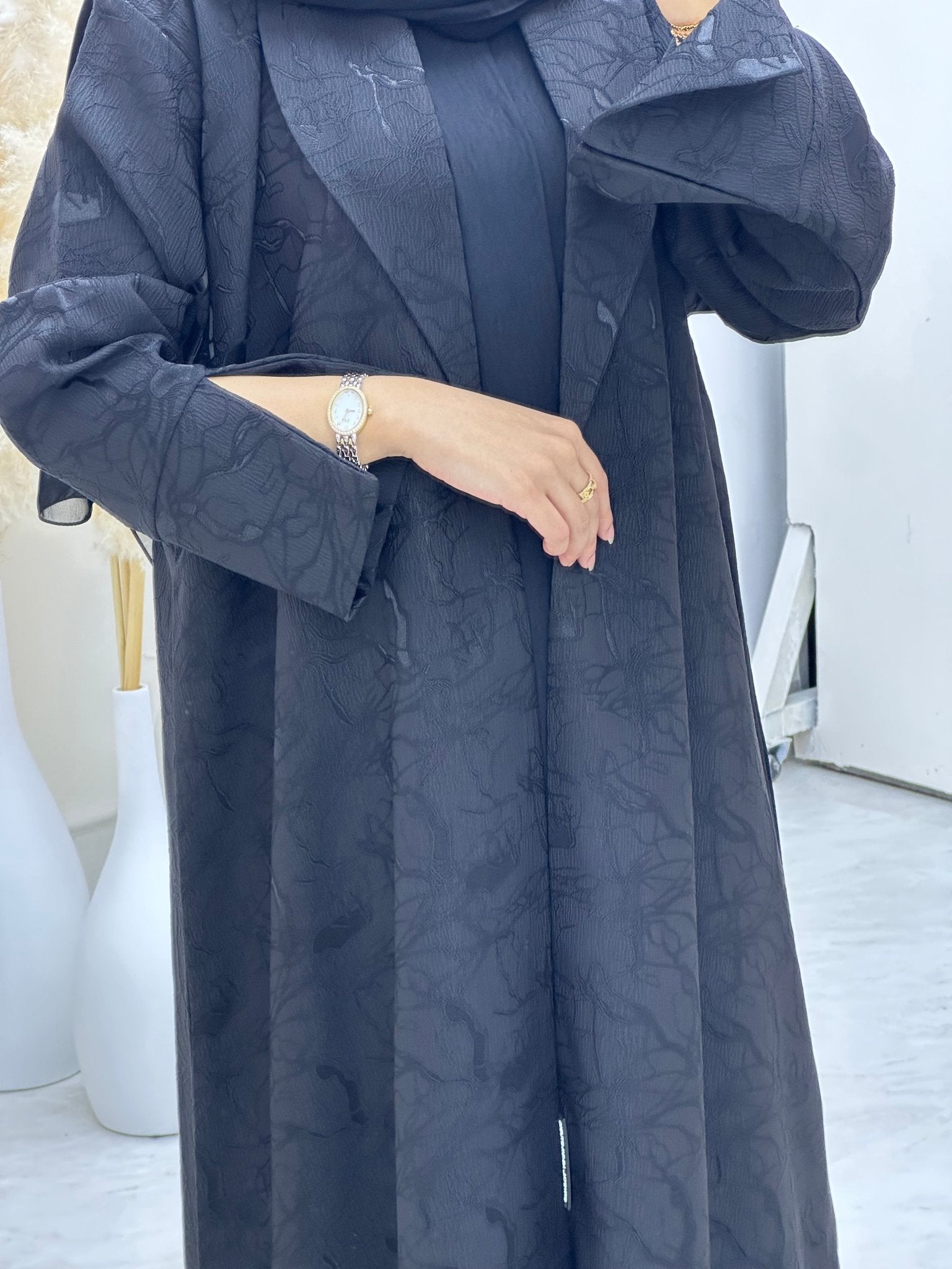 C RTW 0654 Black Coat Abaya