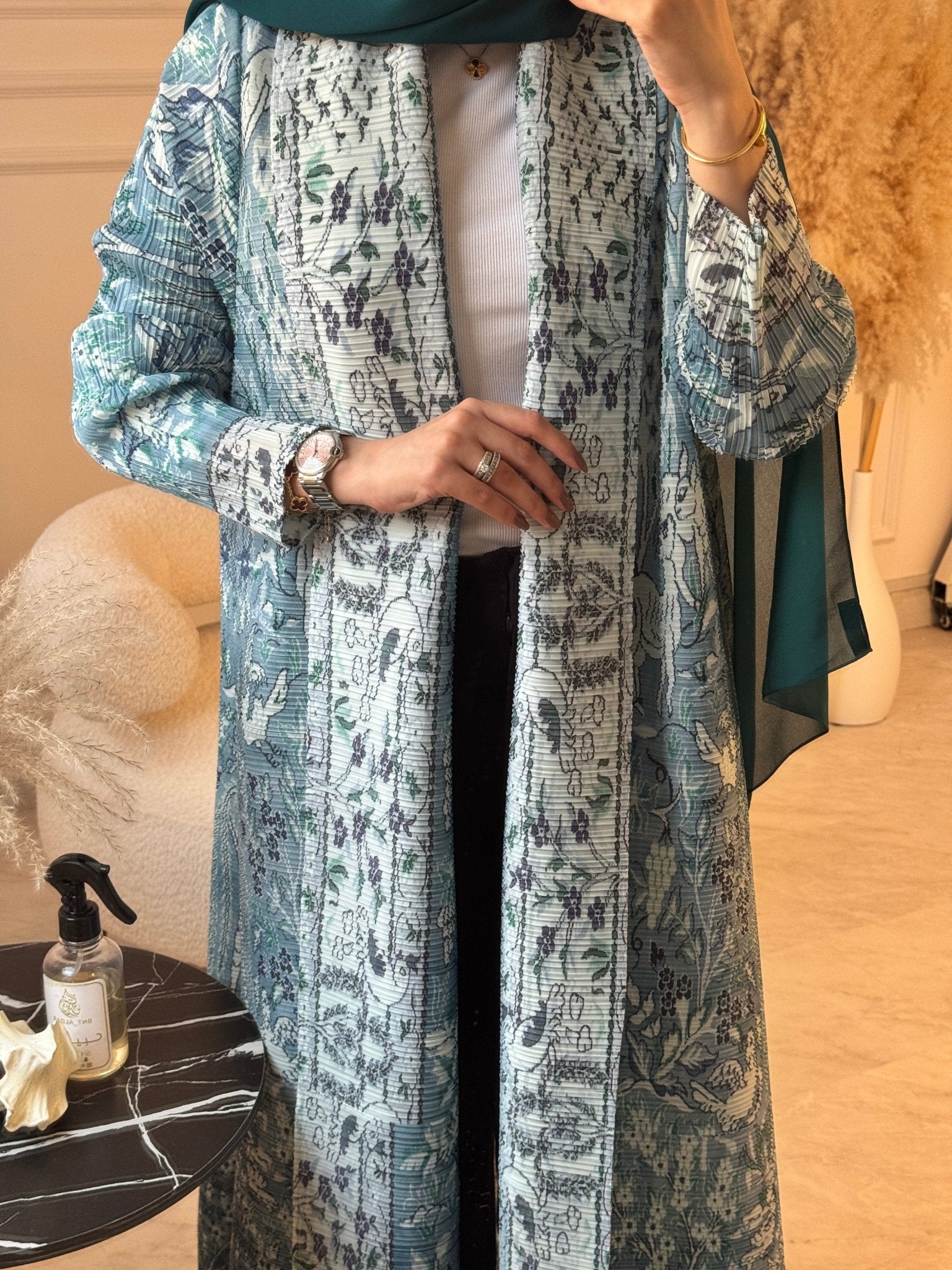 C RTW 08 Aqua Pleated Print Abaya