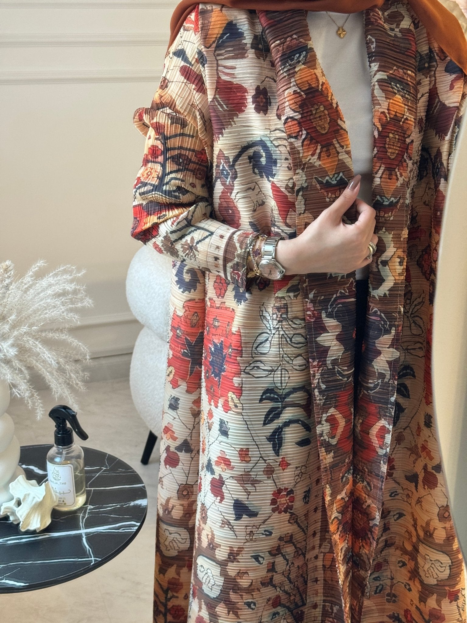 C RTW 09 Cinnamon Pleated Print Abaya