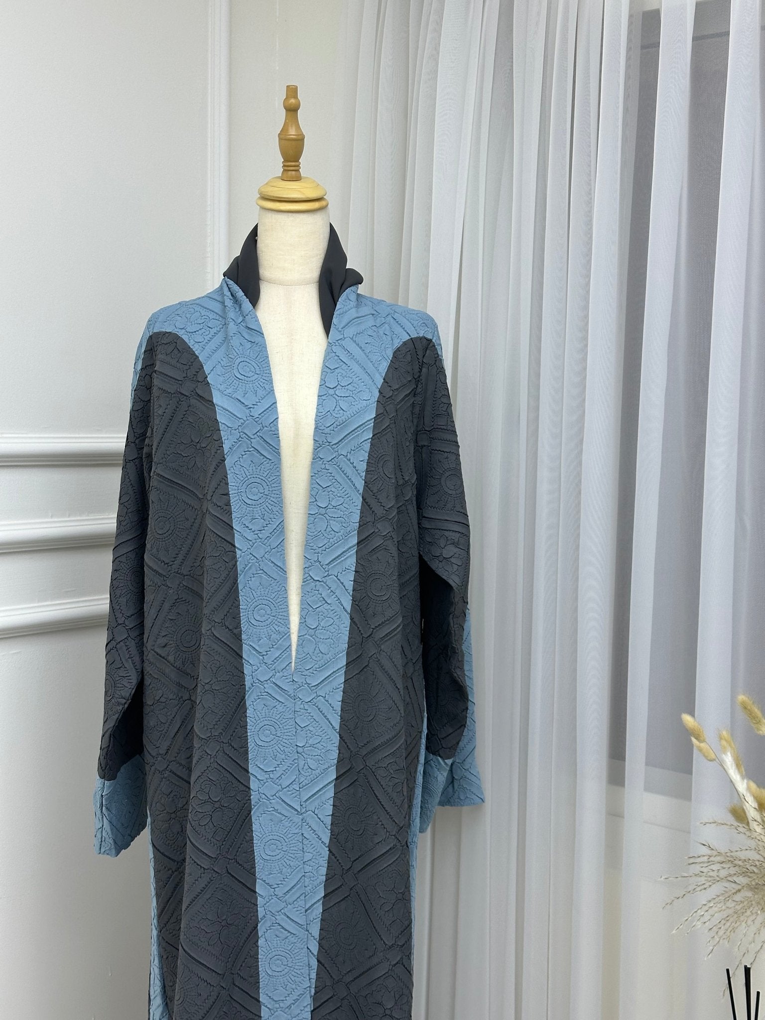 C RTW Dark Grey Abaya