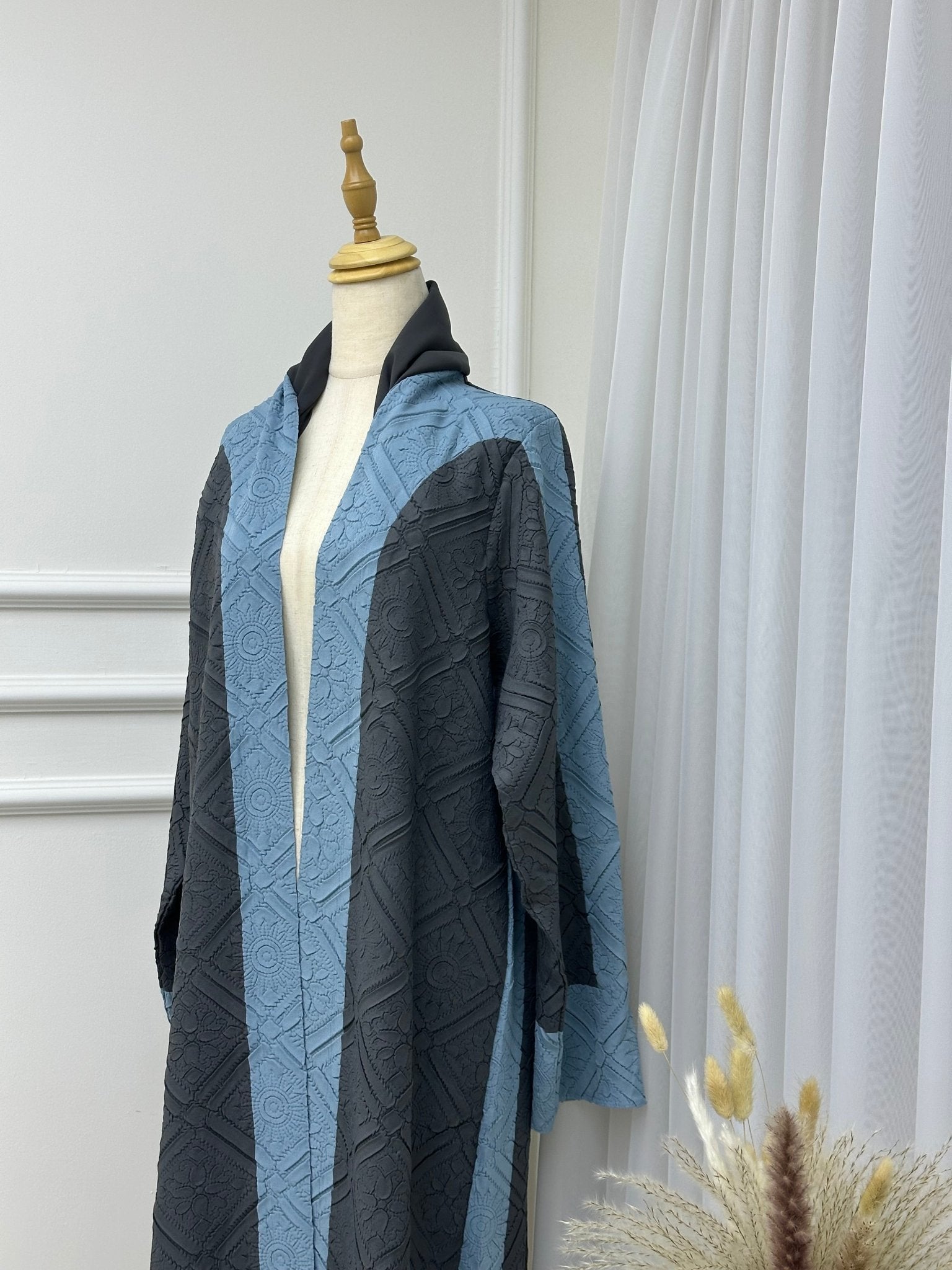 C RTW Dark Grey Abaya