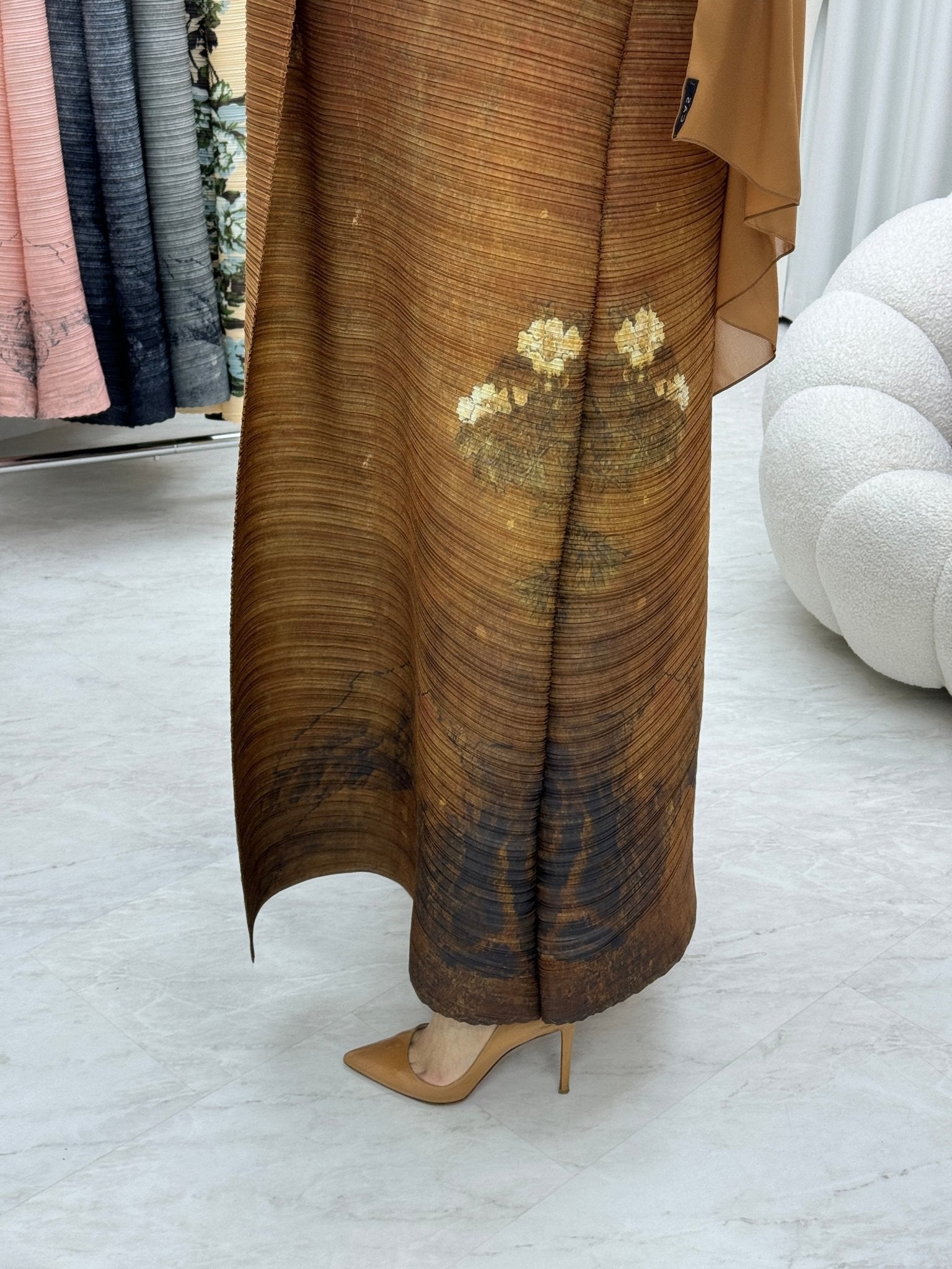 C RTW Mustard Pleated Print Abaya