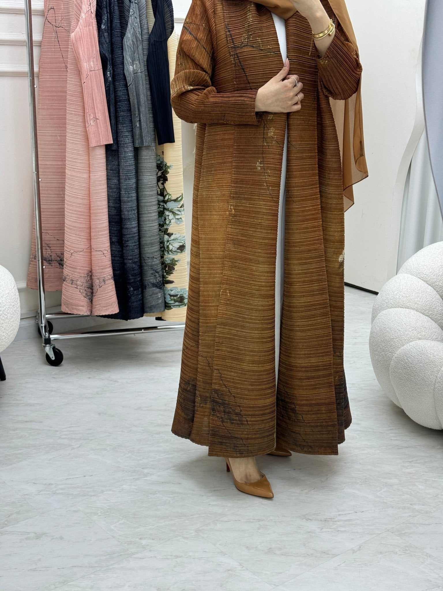 C RTW Mustard Pleated Print Abaya