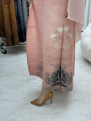 C RTW Pink Pleated Print Abaya