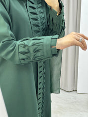 C Triangle Pleats Green Abaya Set