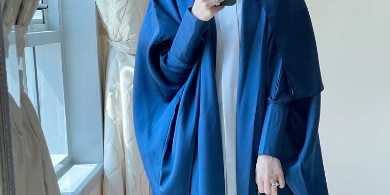 What is a Bisht Abaya: A Definition and Guide - Crystal Abaya Studio