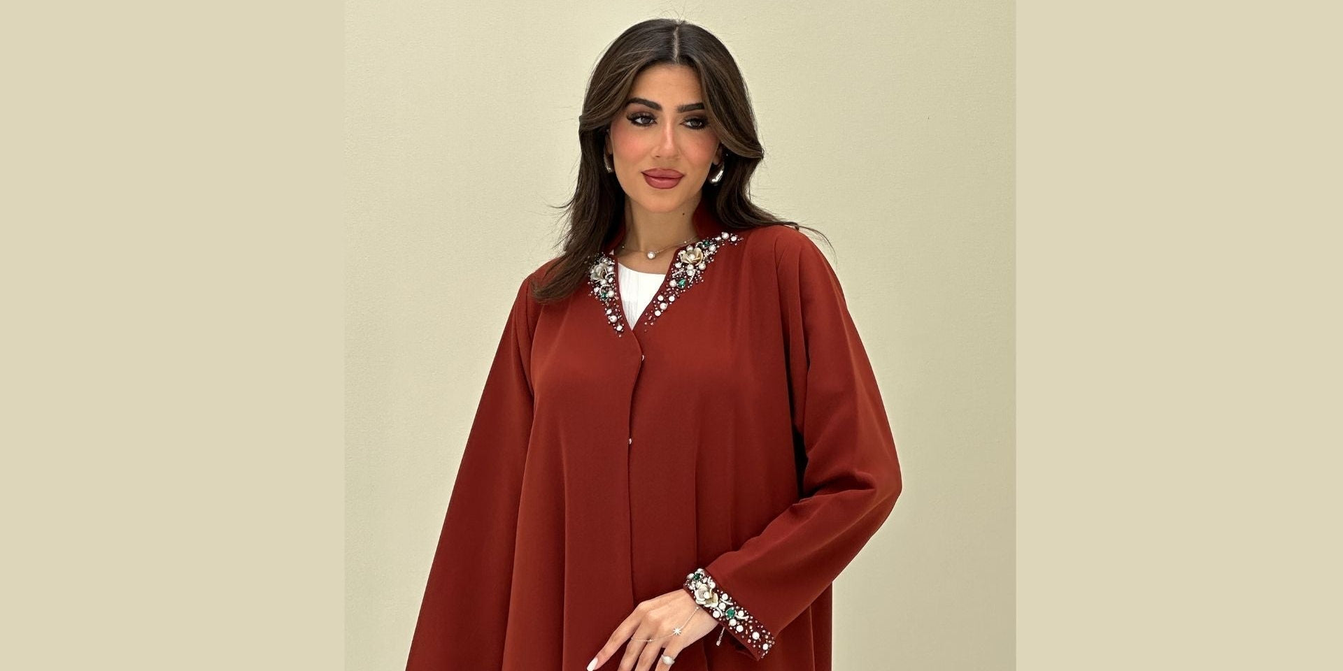 What is an Abaya Dress? A Complete Guide to Muslim Clothing - Crystal Abaya Studio