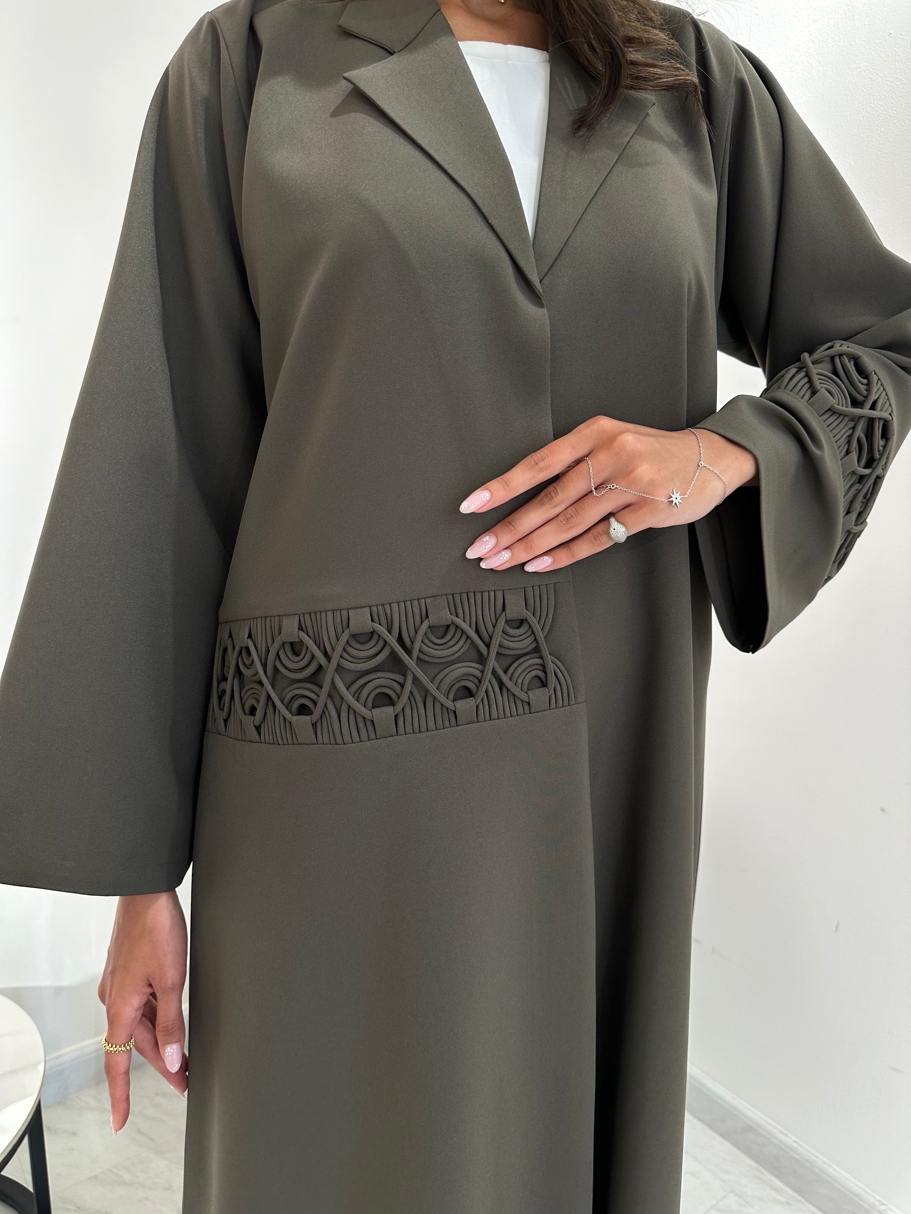 Shop colors abaya online Dubai, UAE.