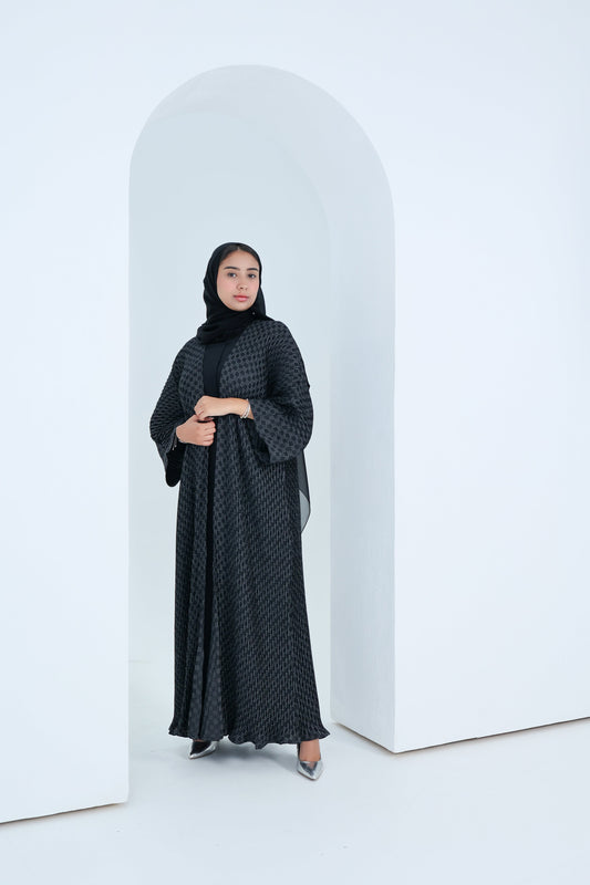 C-RTW-2x2-Pleated-Black-Abaya-07