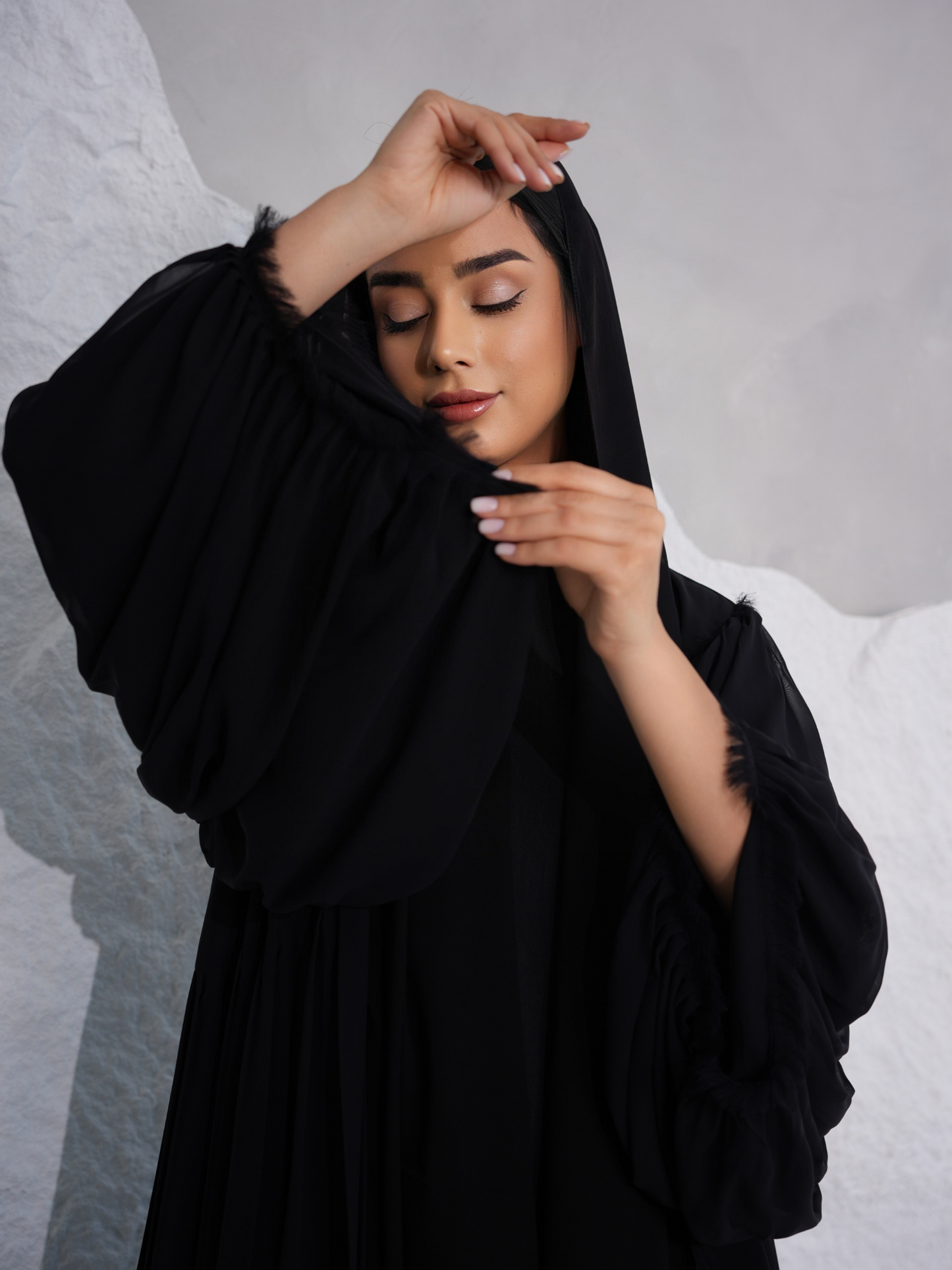 C 0408 Black Abaya