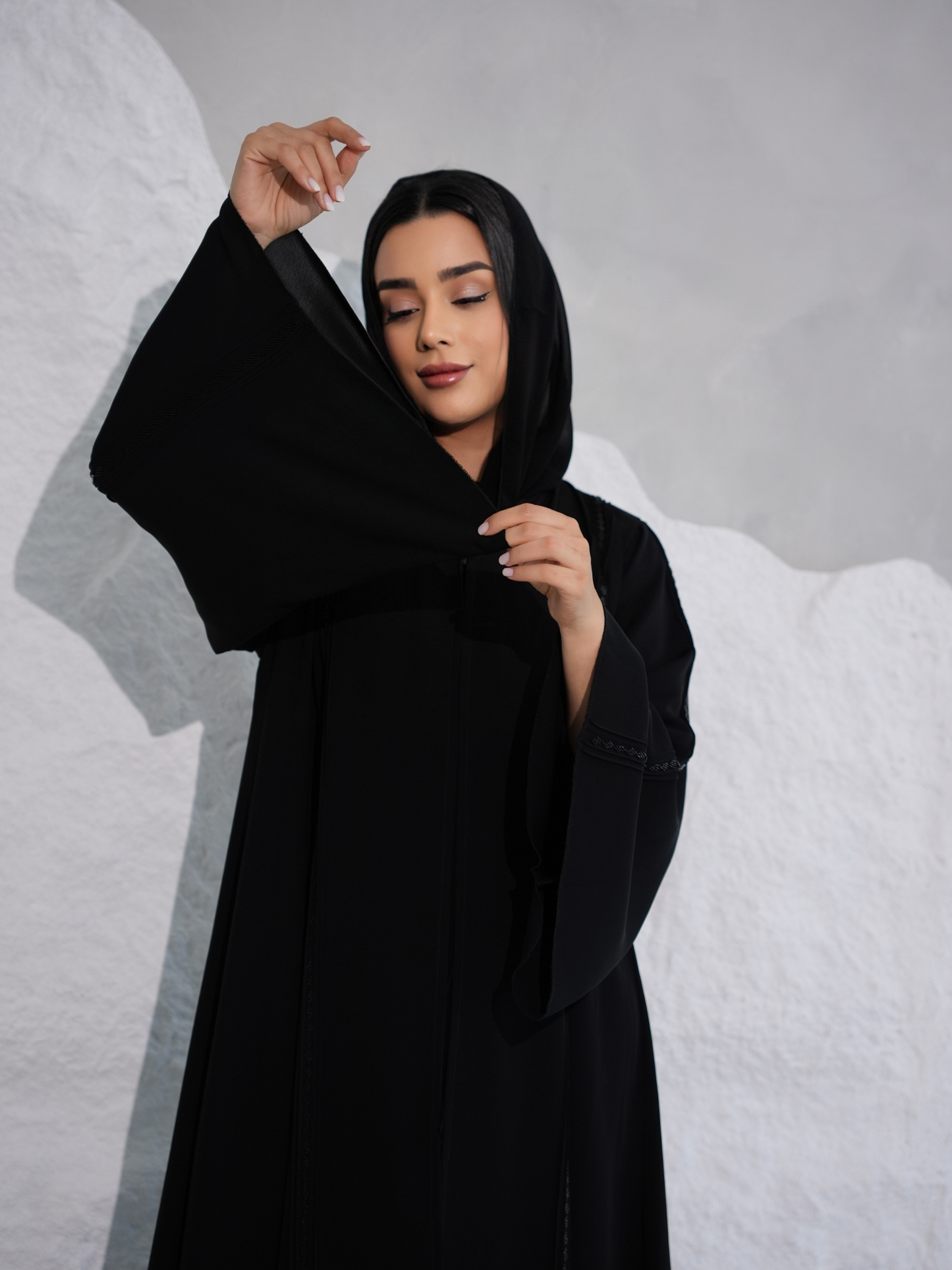 C 0407 Black Abaya