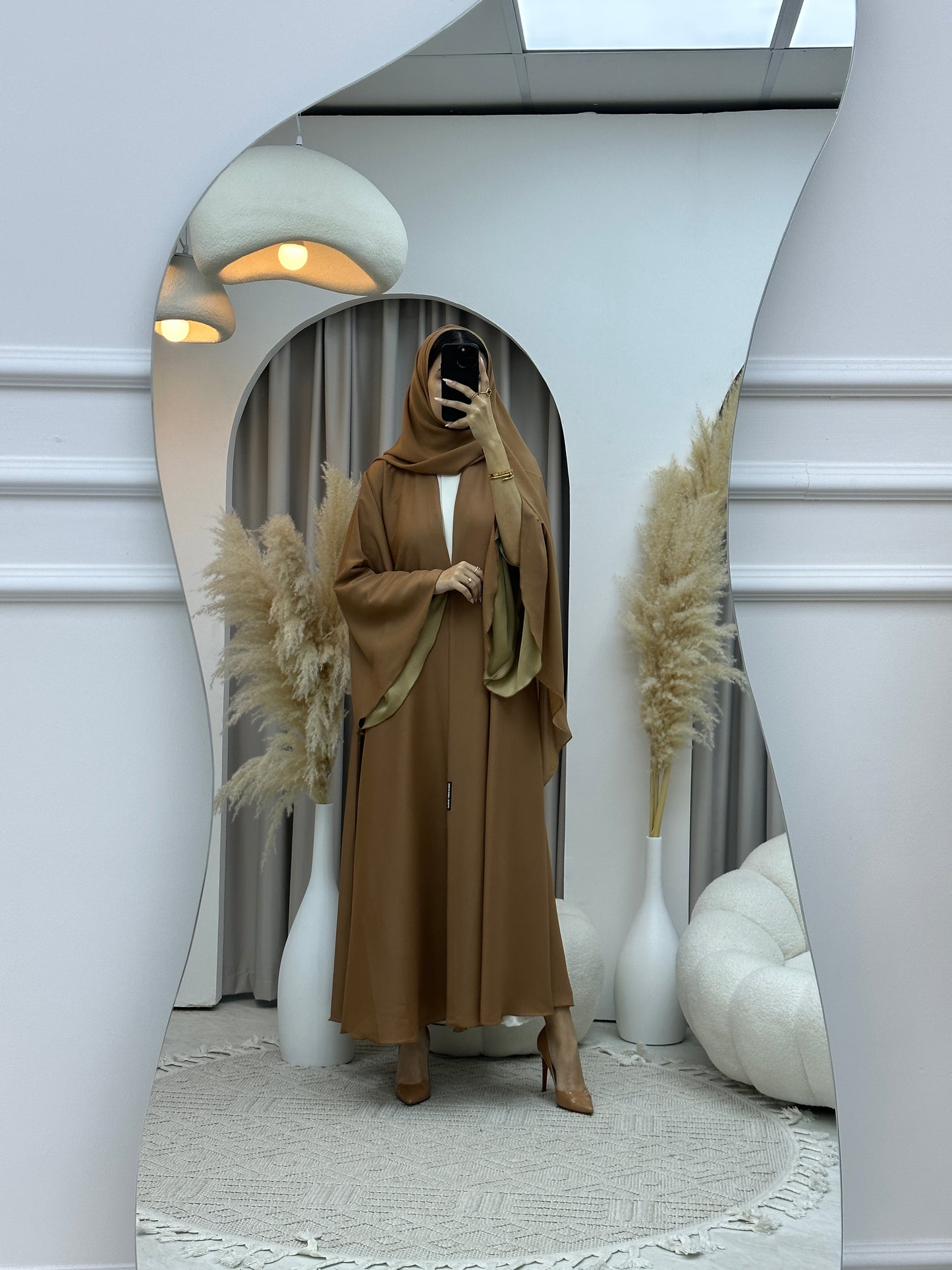 C Caramel Kloosh Duotone Abaya