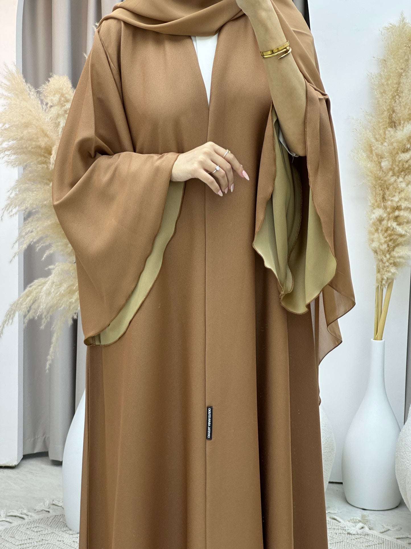 C Caramel Kloosh Duotone Abaya