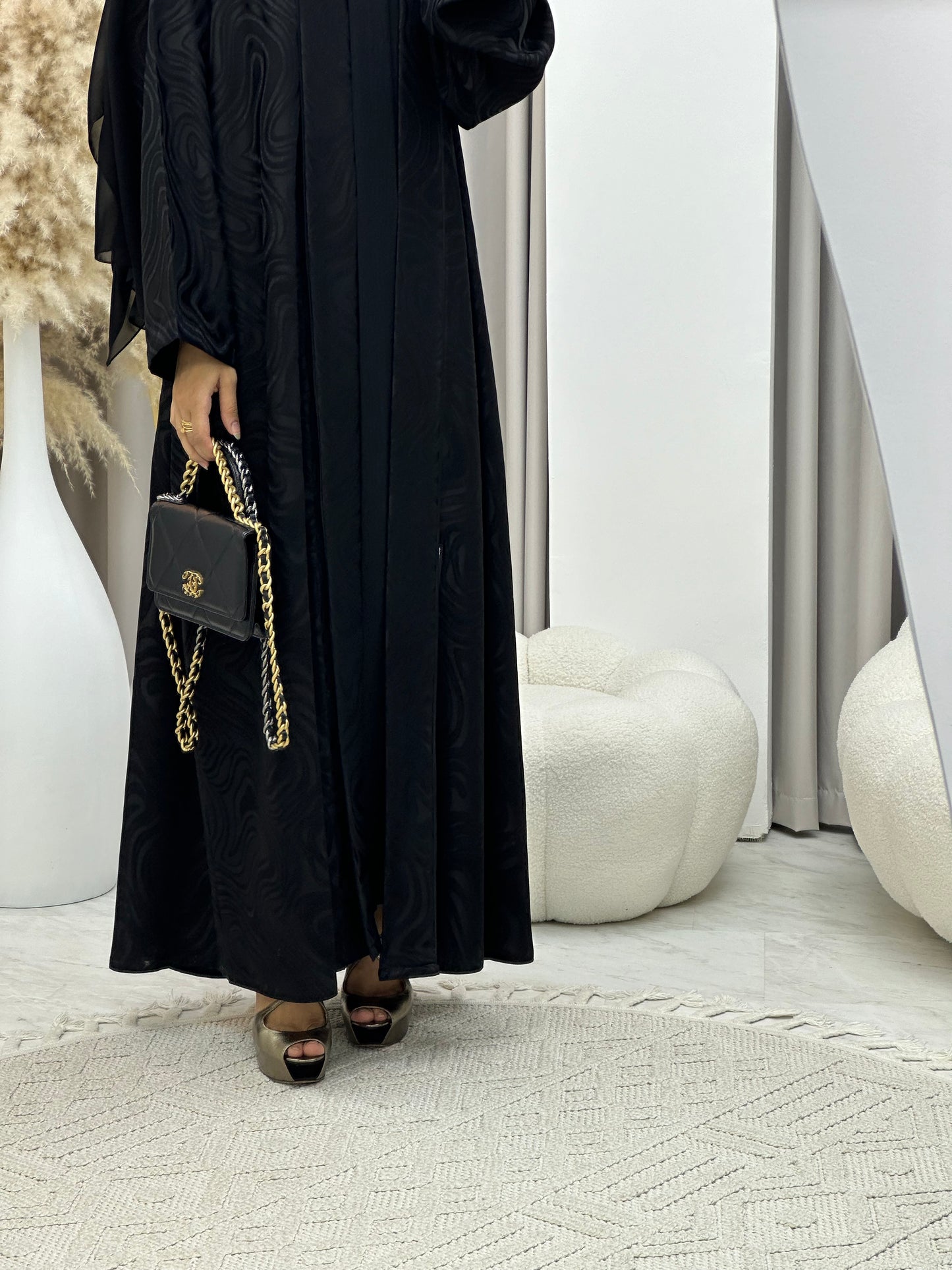 C 0291-01 Black Marble Abaya