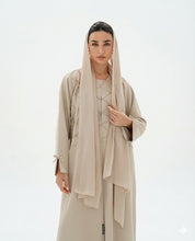 عباءة حصة ج 1702