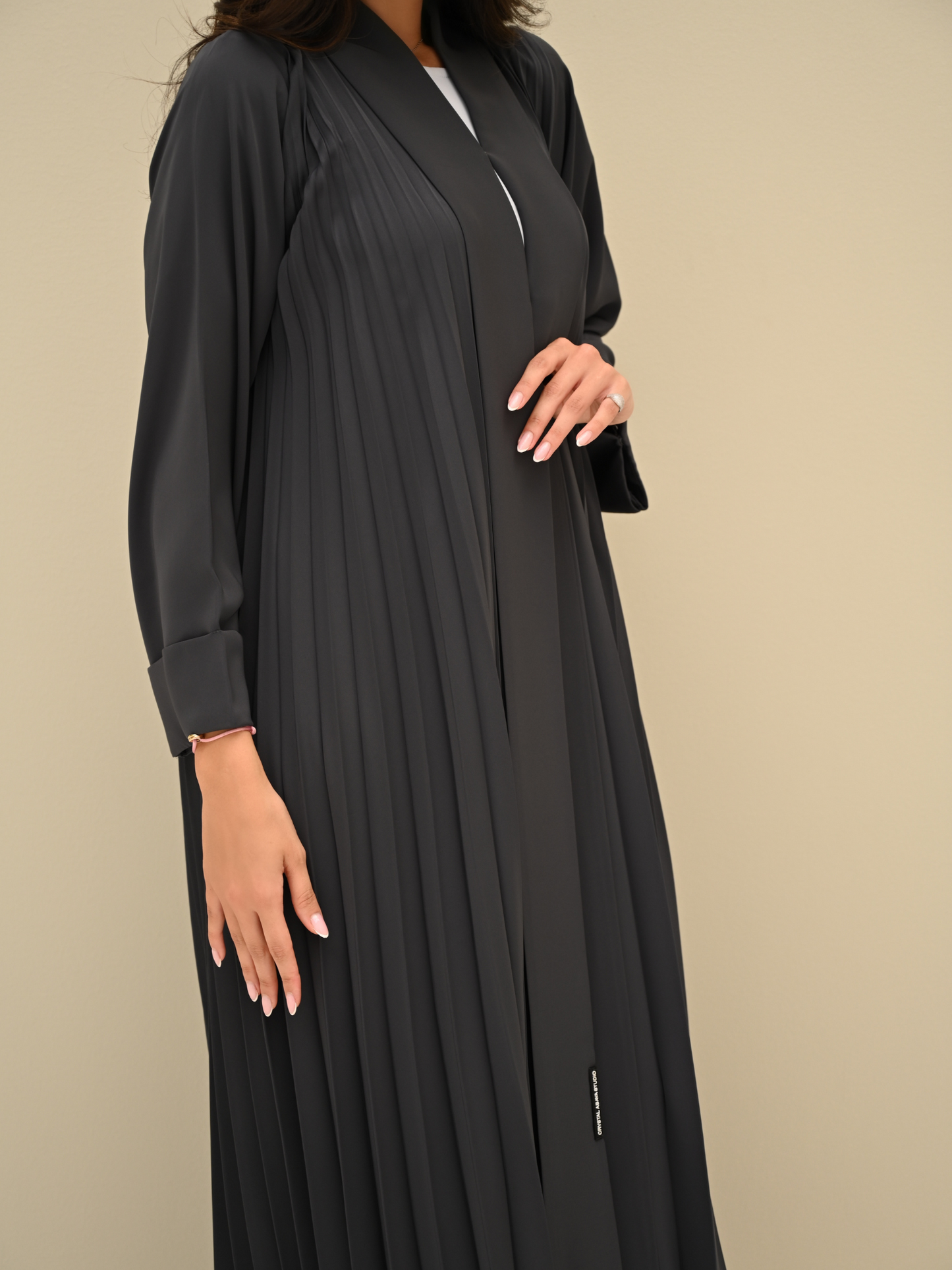 C 0421 Grey Pleated Abaya