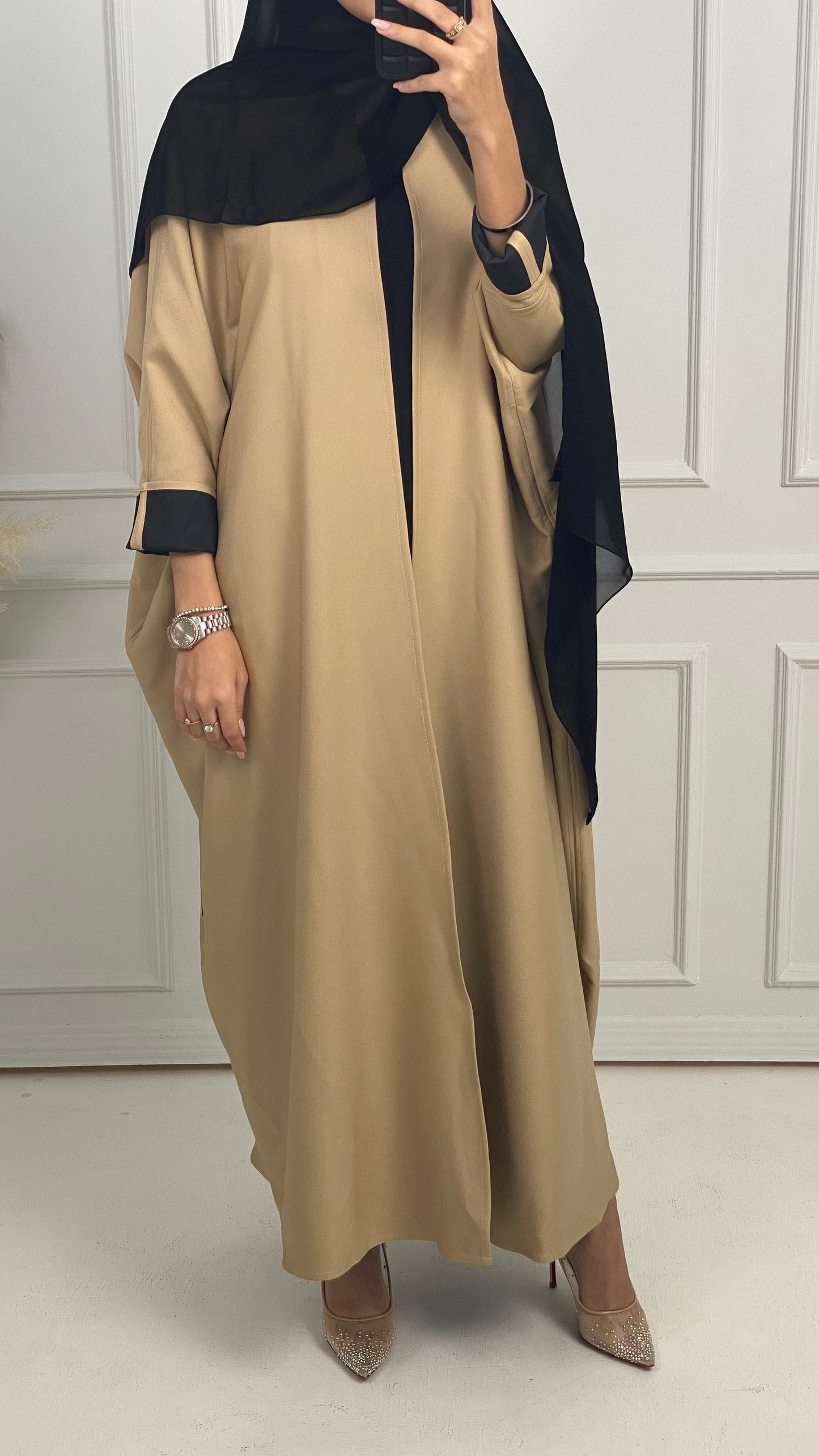 C Black Beige Reversible Abaya