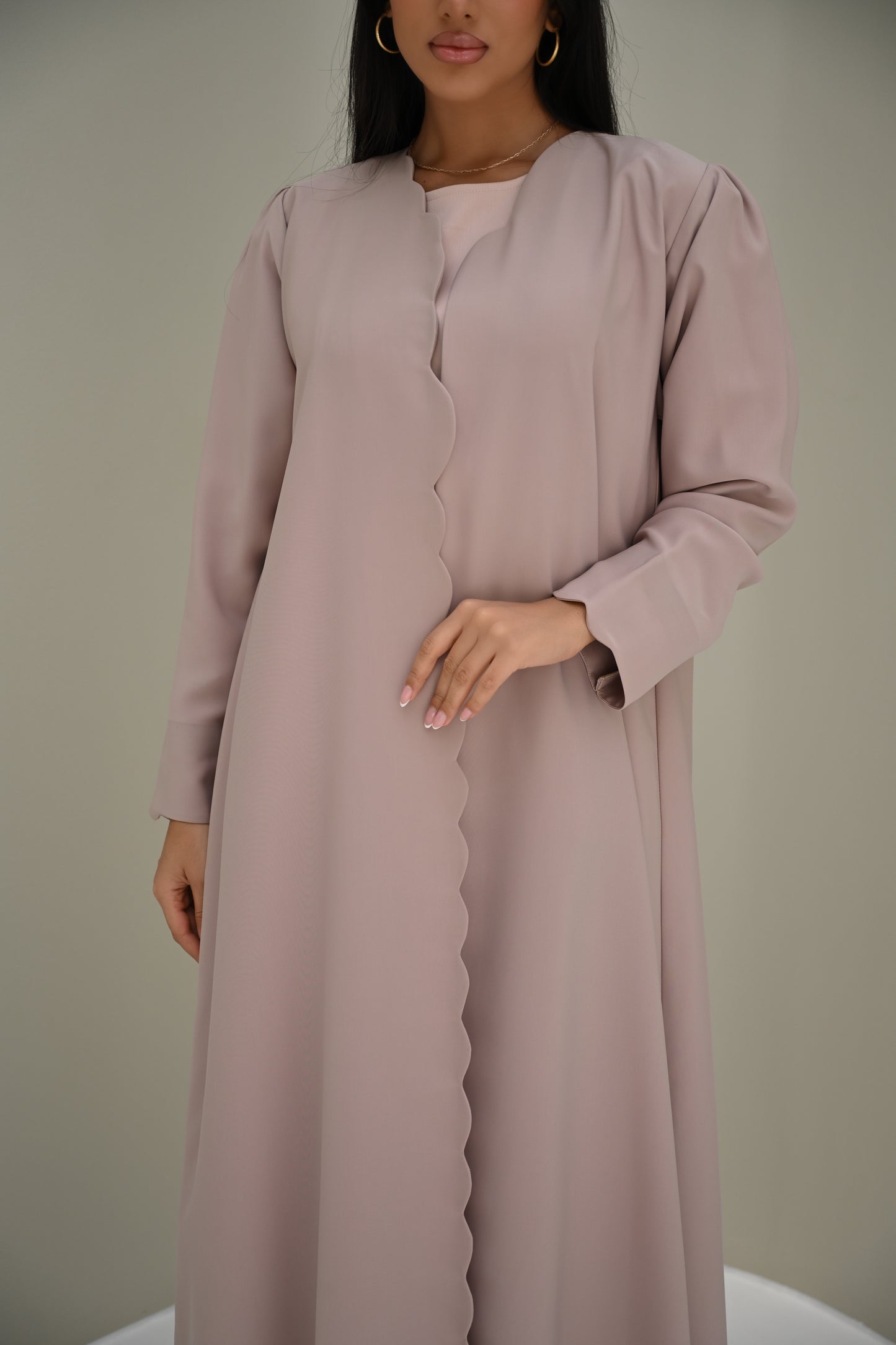 C 0501 Beige Scallop Abaya