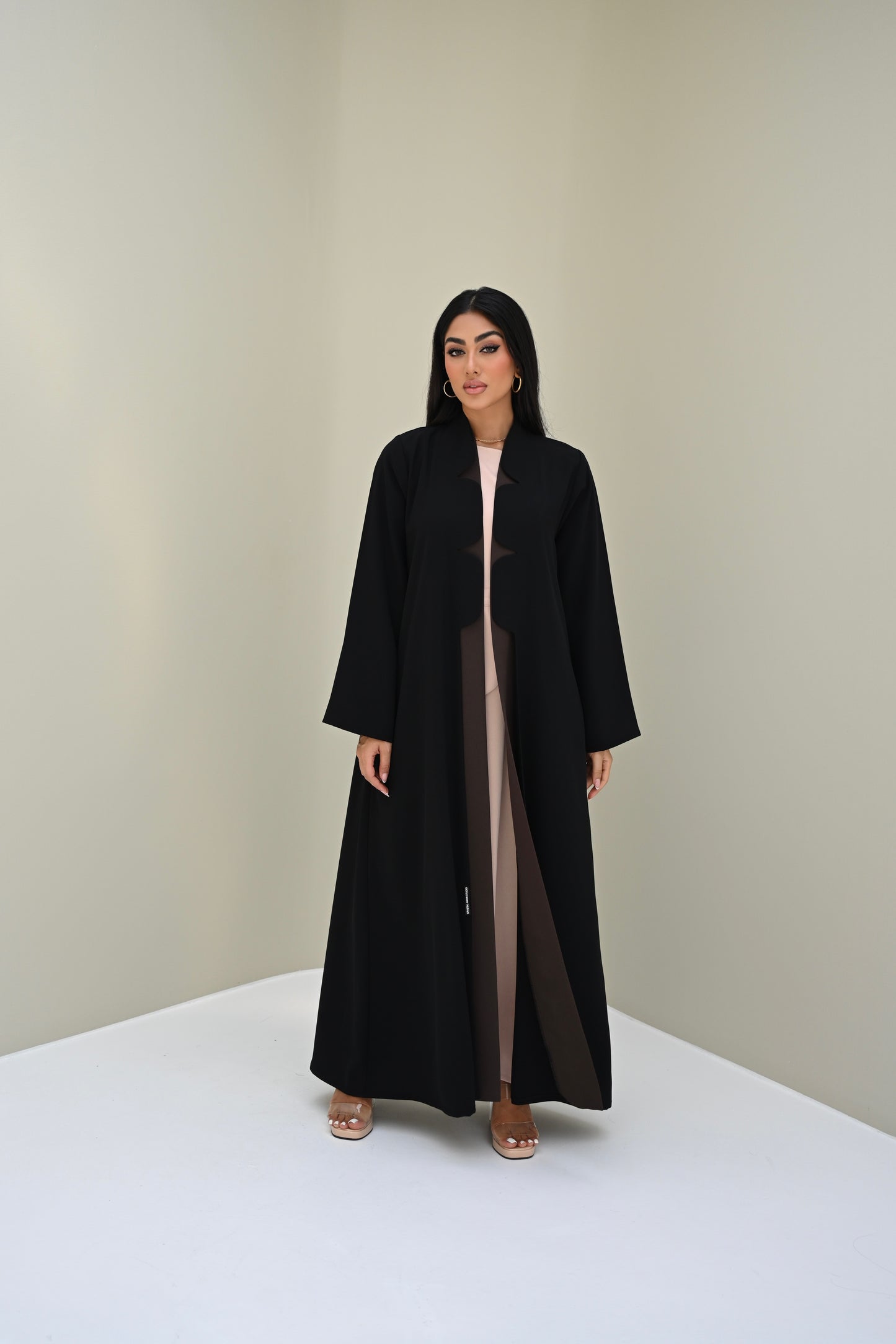 C 0515 Black Work Abaya