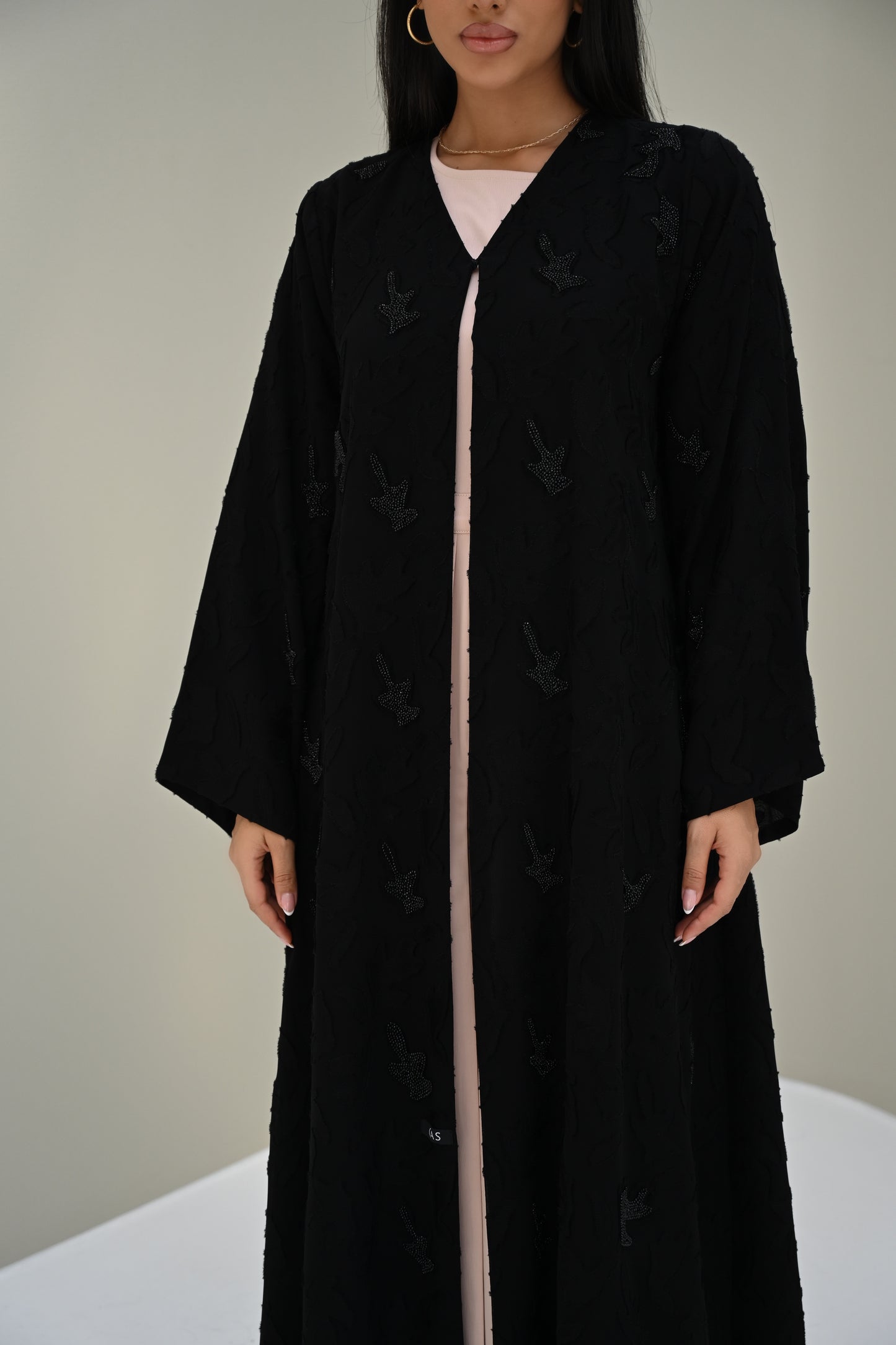 C 0520 Black Work Abaya