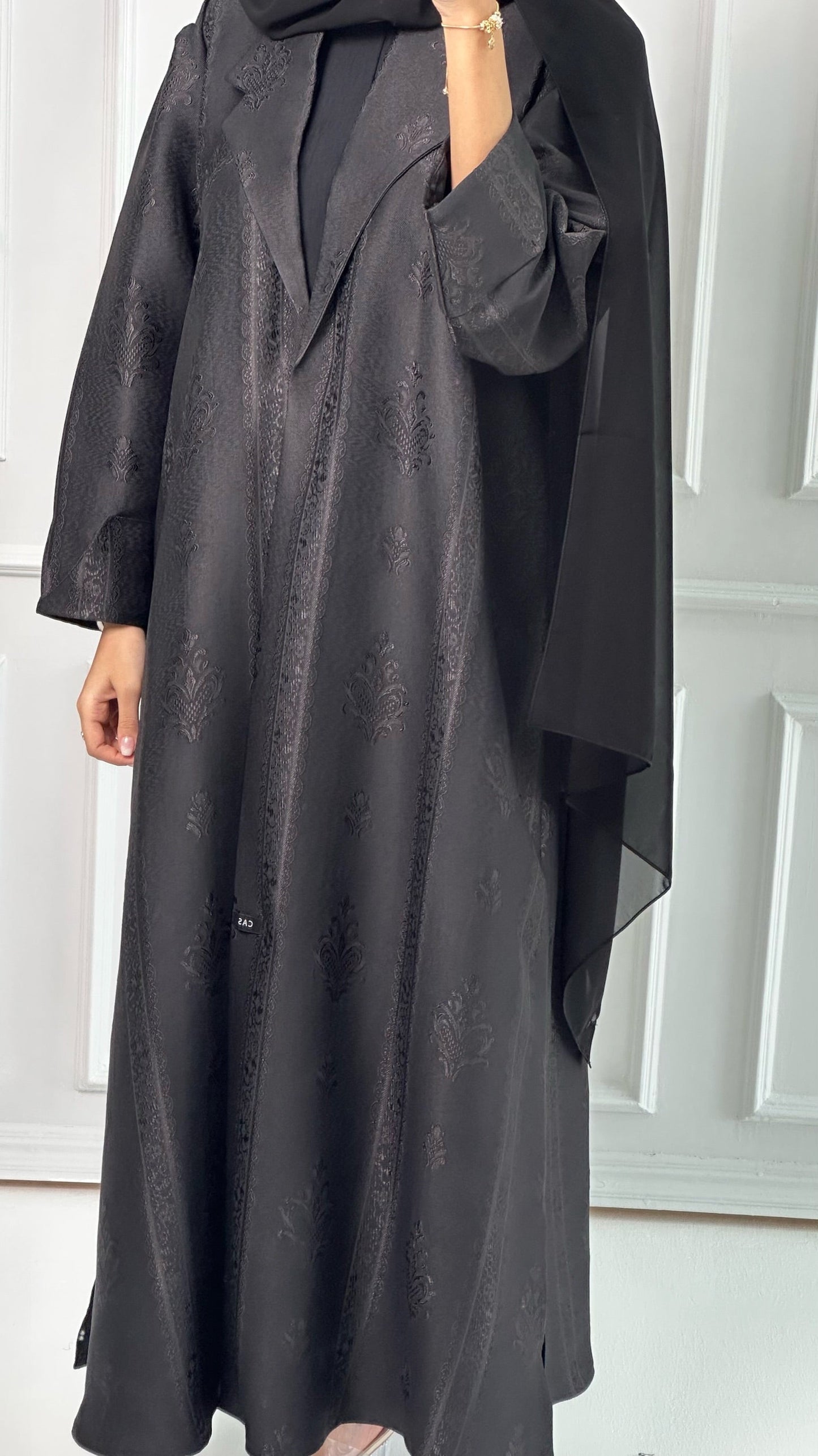 C RTW Floral Print Jacquard Coat Abaya Set