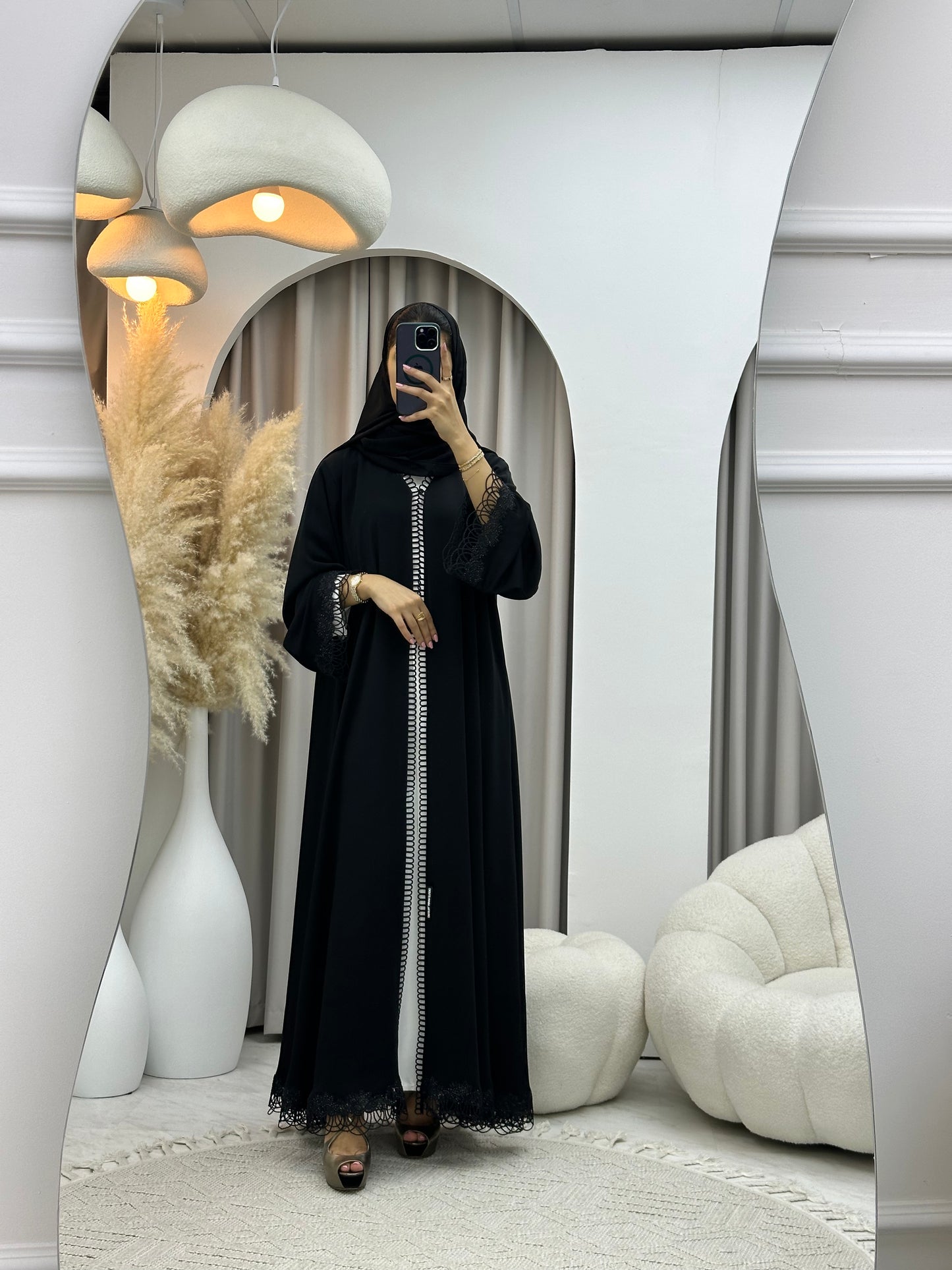 C 0476 Black Classic Lace Abaya