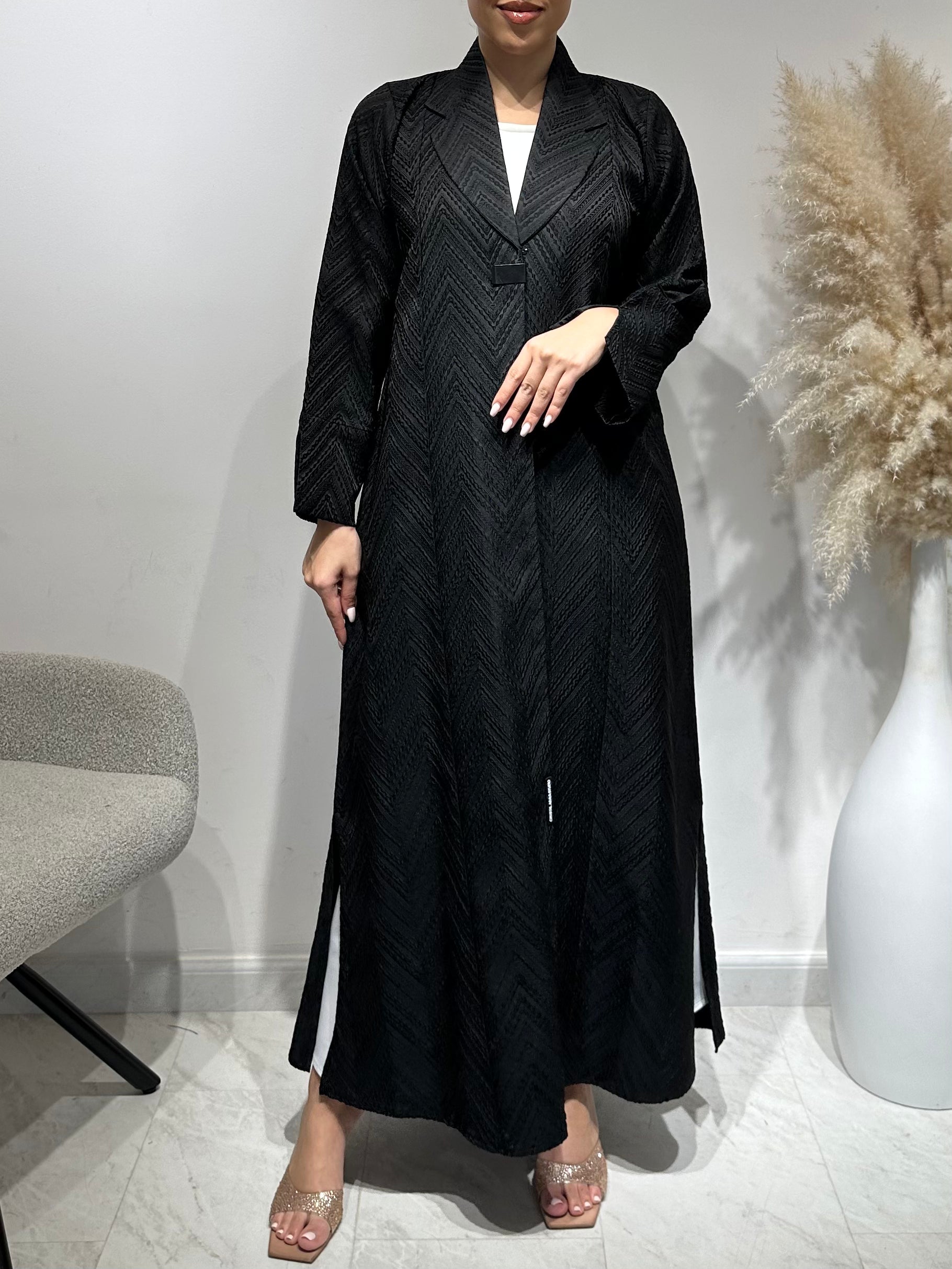 C 1637 Black Coat Abaya