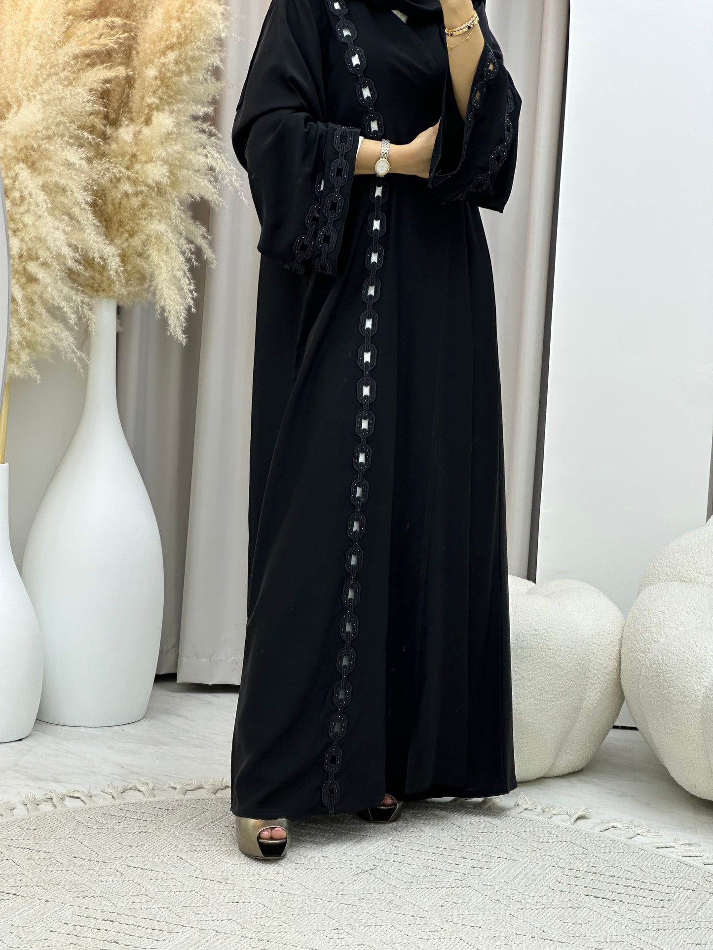 C 0477 Black Classic Lace Abaya