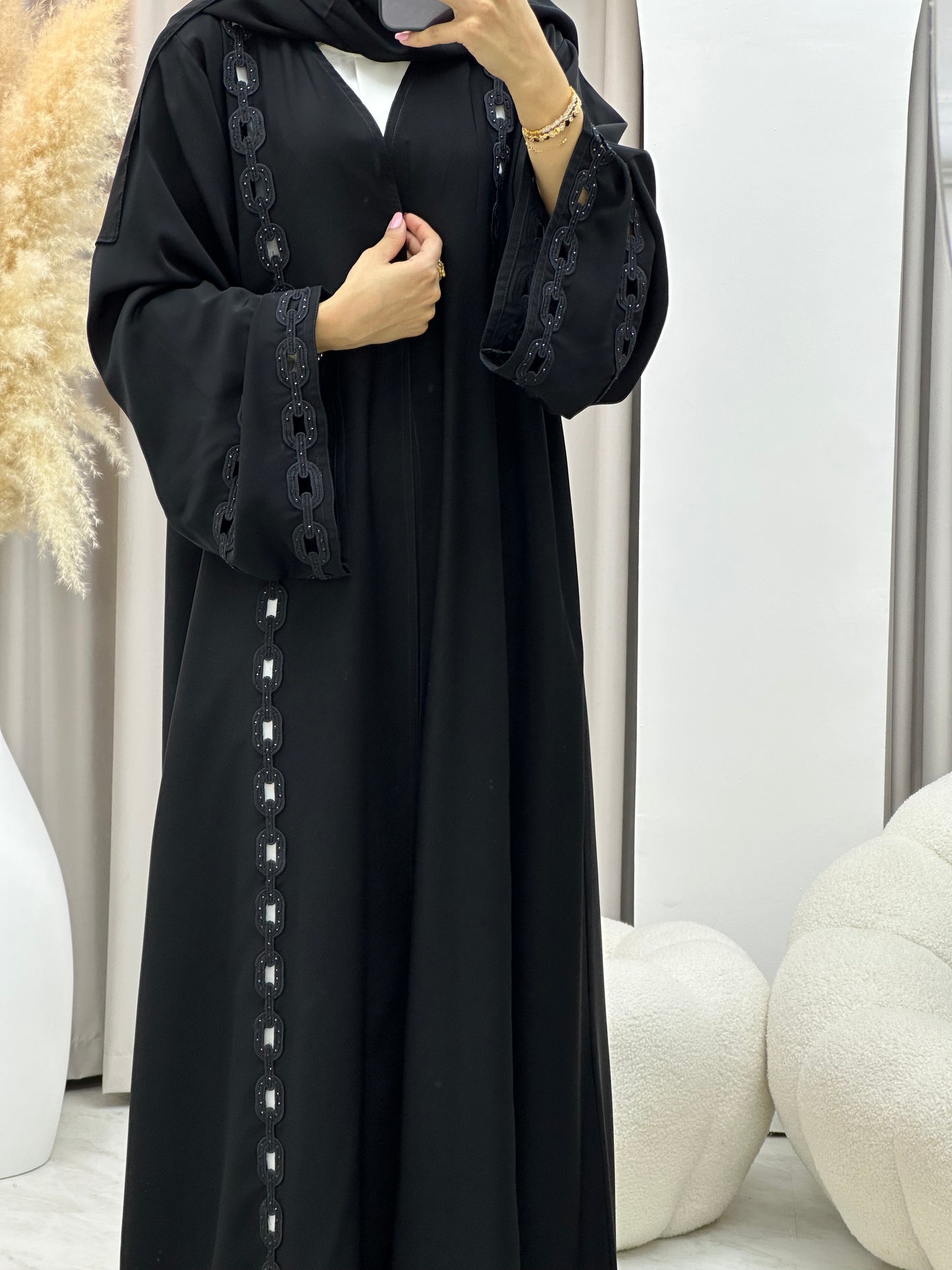 C 0477 Black Classic Lace Abaya