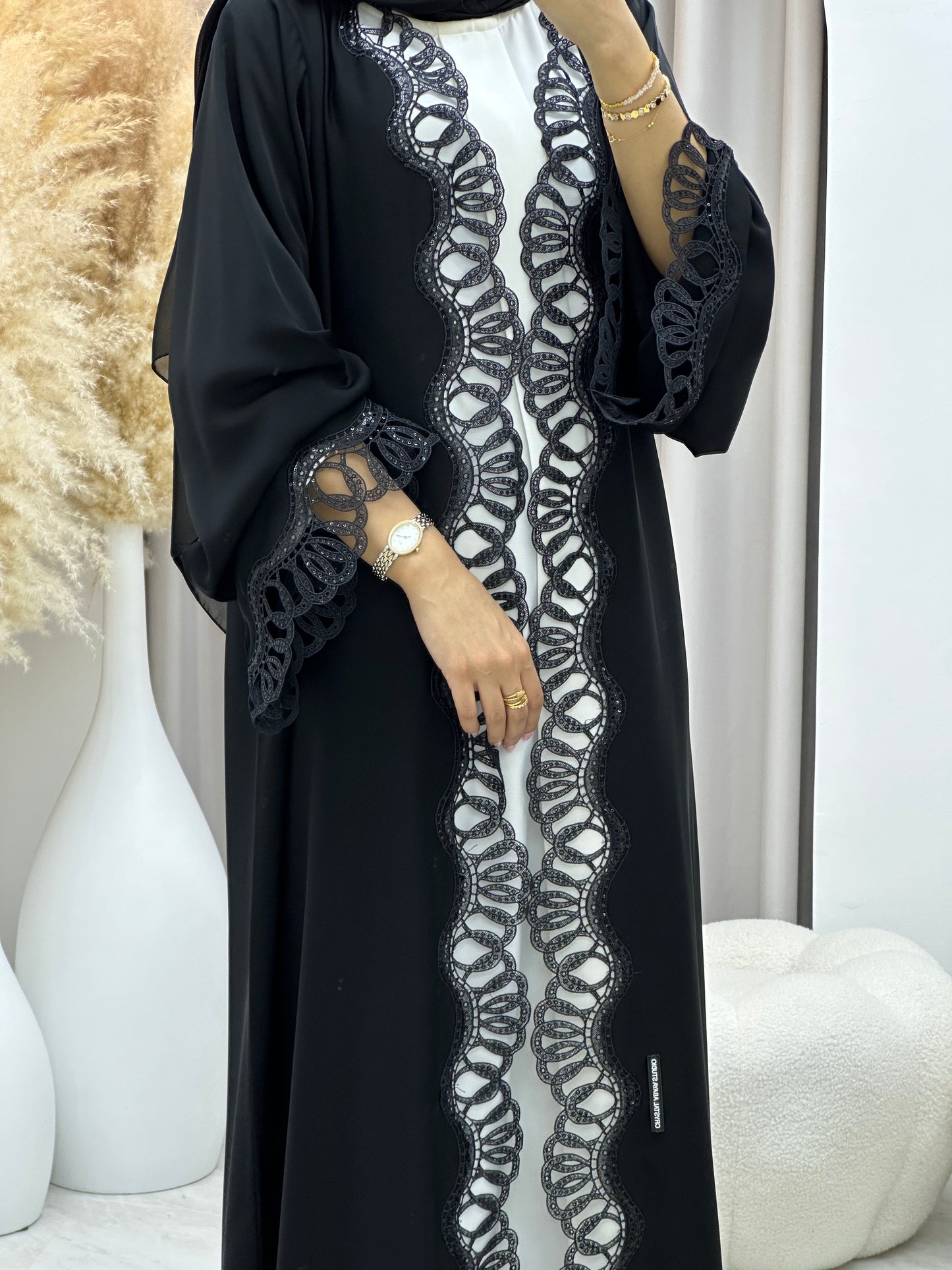 C 0478 Black Classic Lace Abaya