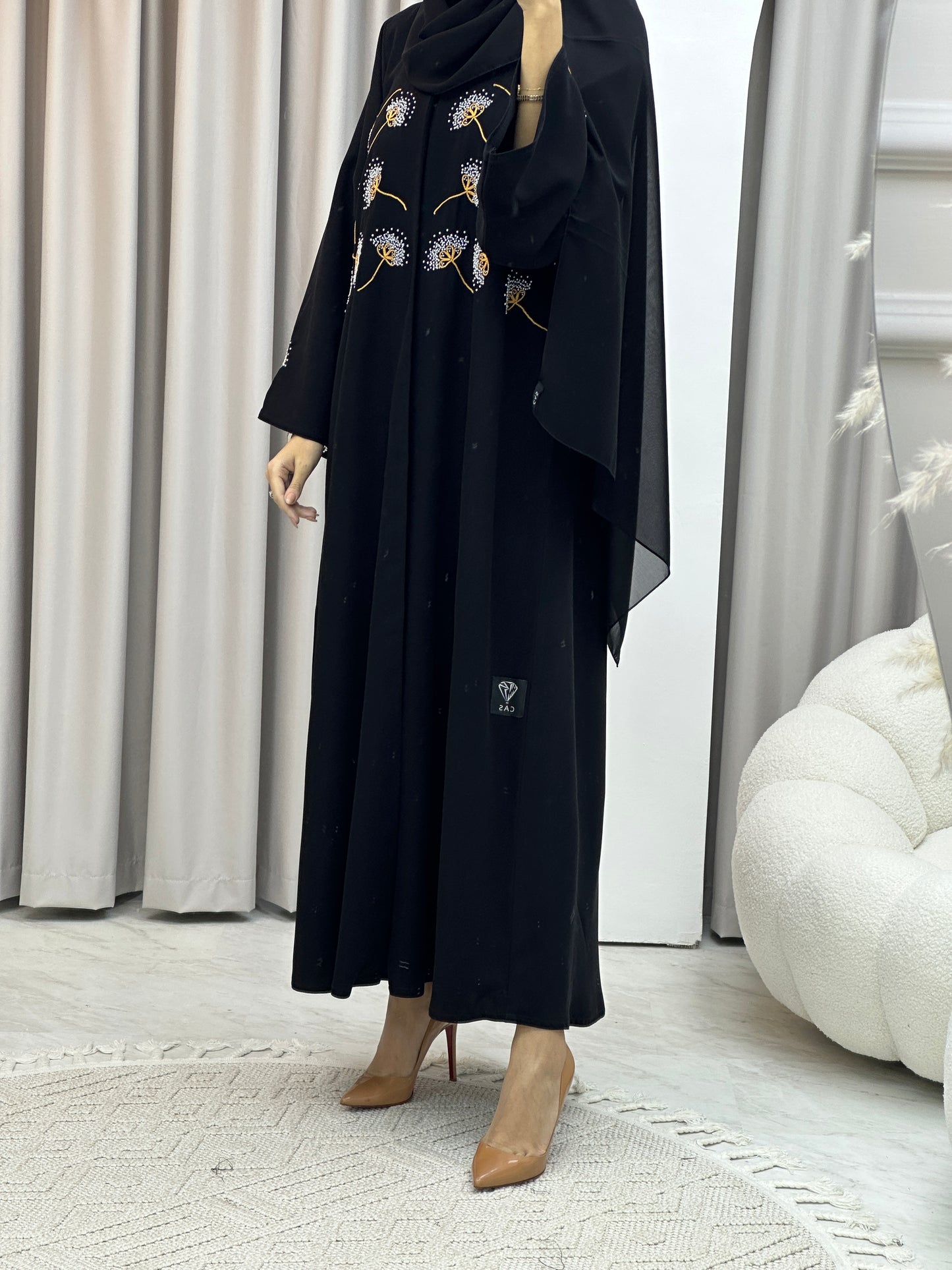 C Flower Embroidery Black Abaya Set