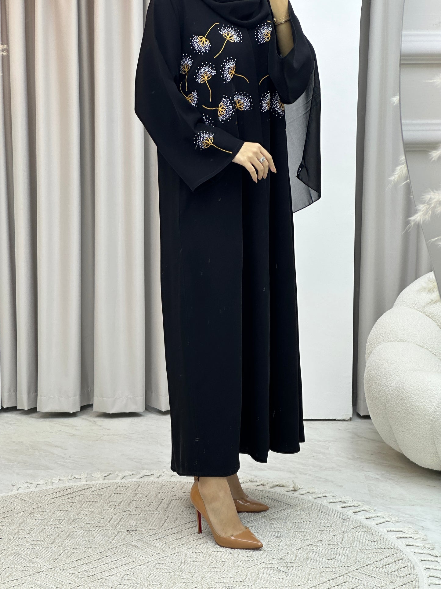 C Flower Embroidery Black Abaya Set