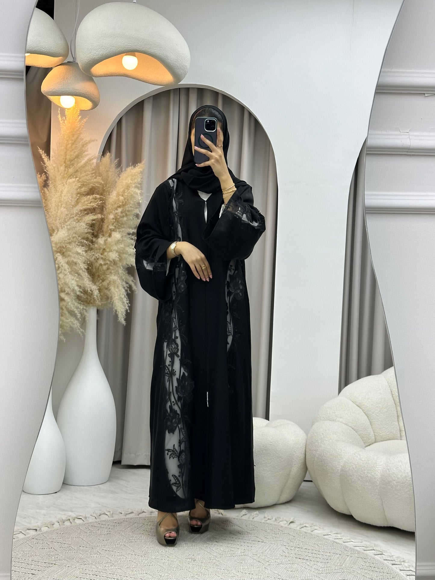 C 0479 Black Classic Lace Abaya