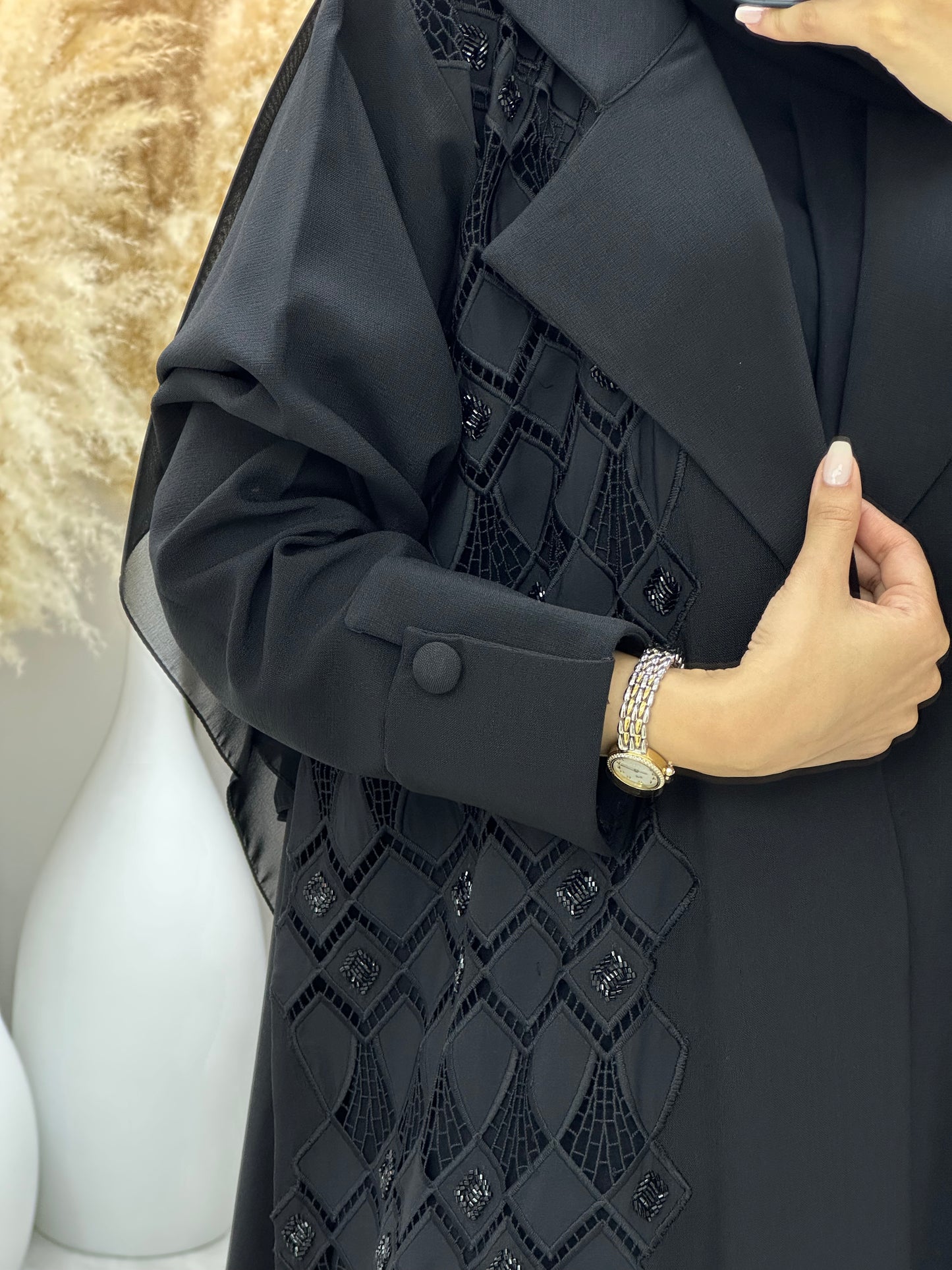 C 0484 Black Classic Lace Abaya